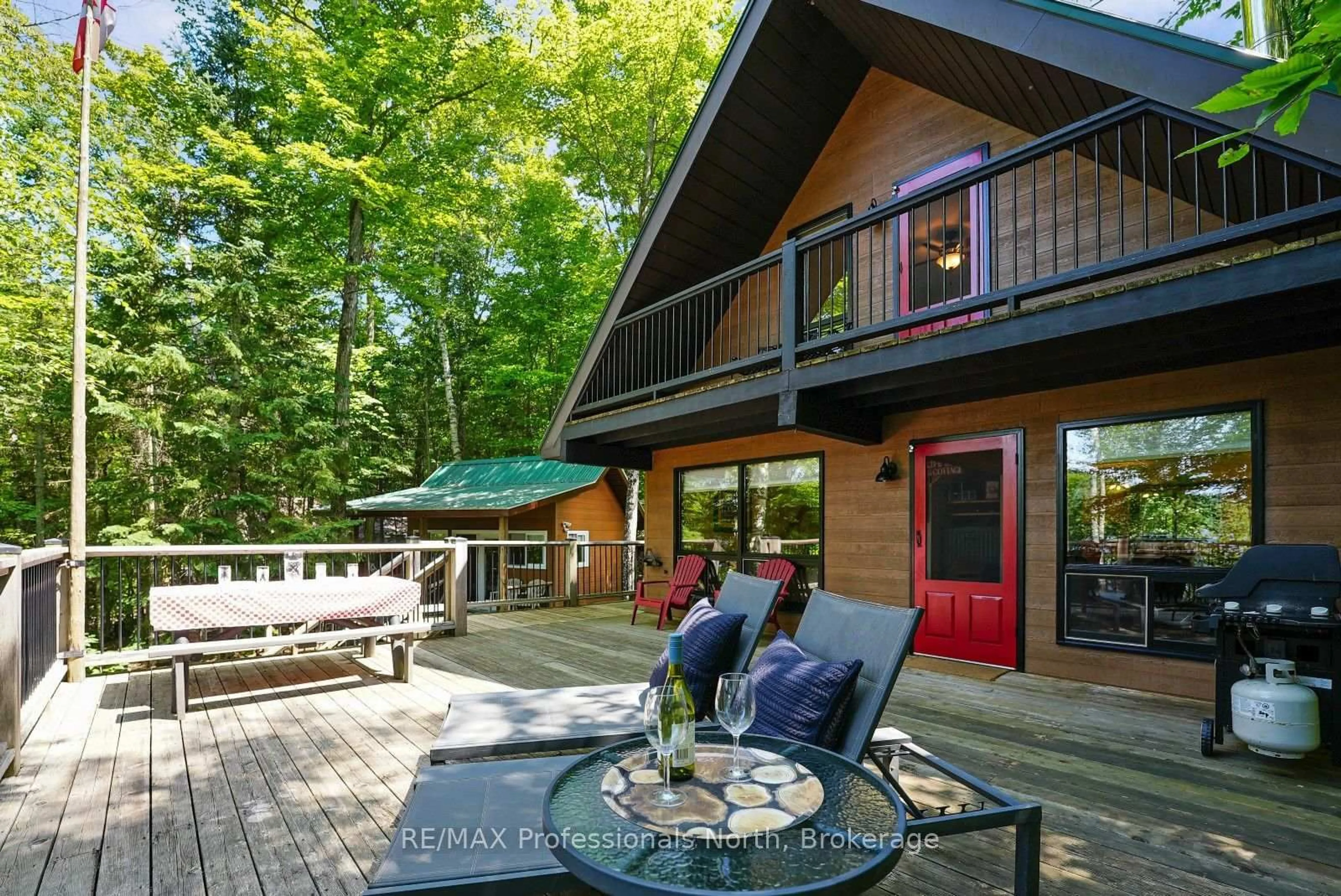 Patio, water/lake/river/ocean view for 11230 Hunters (WAO) Island, Dysart et al Ontario K0M 1S0
