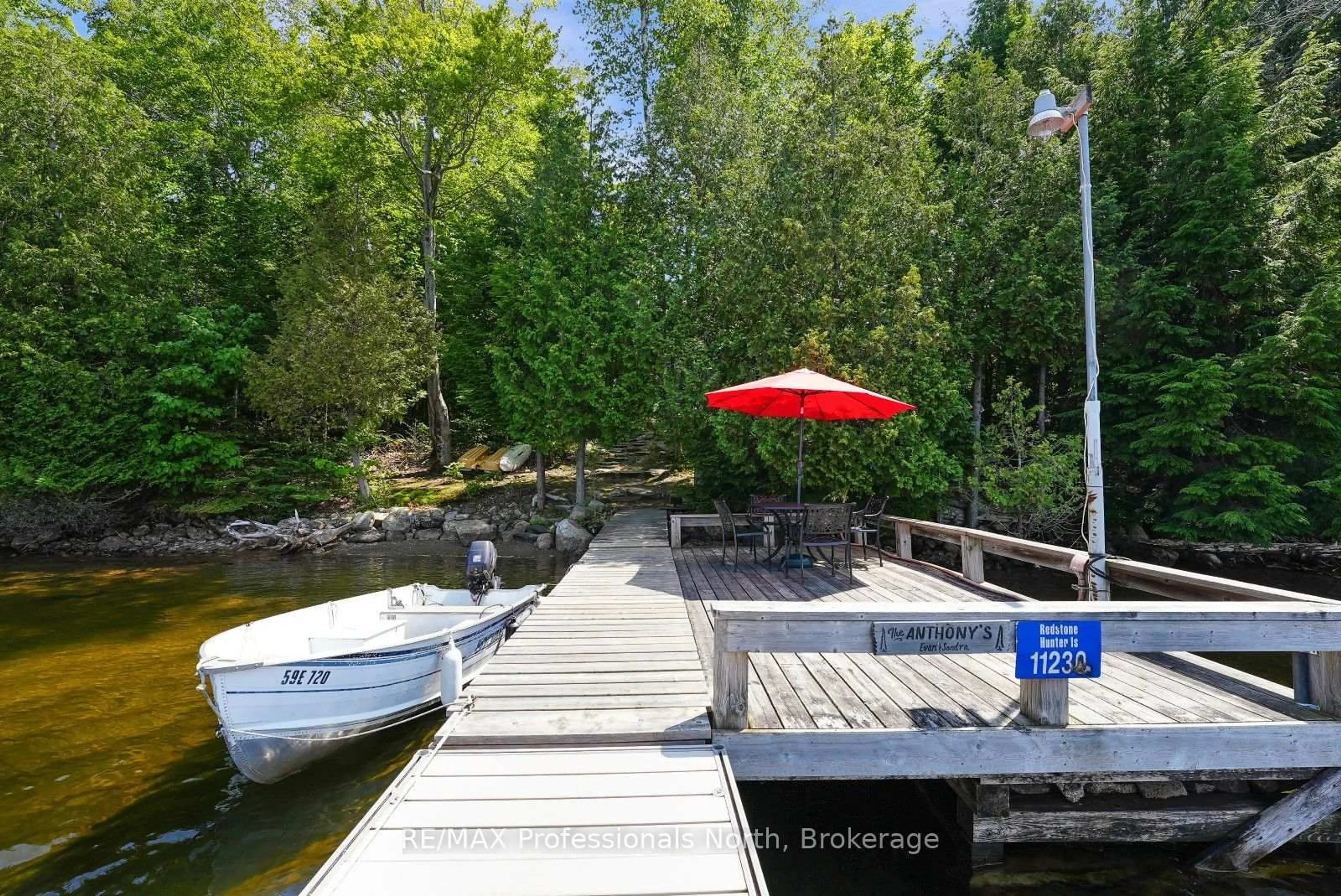 Patio, water/lake/river/ocean view for 11230 Hunters (WAO) Island, Dysart et al Ontario K0M 1S0