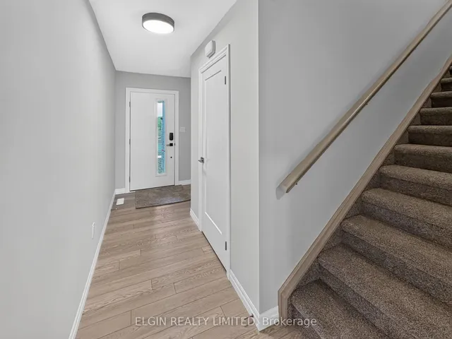 38 Finch St, Tillsonburg 2