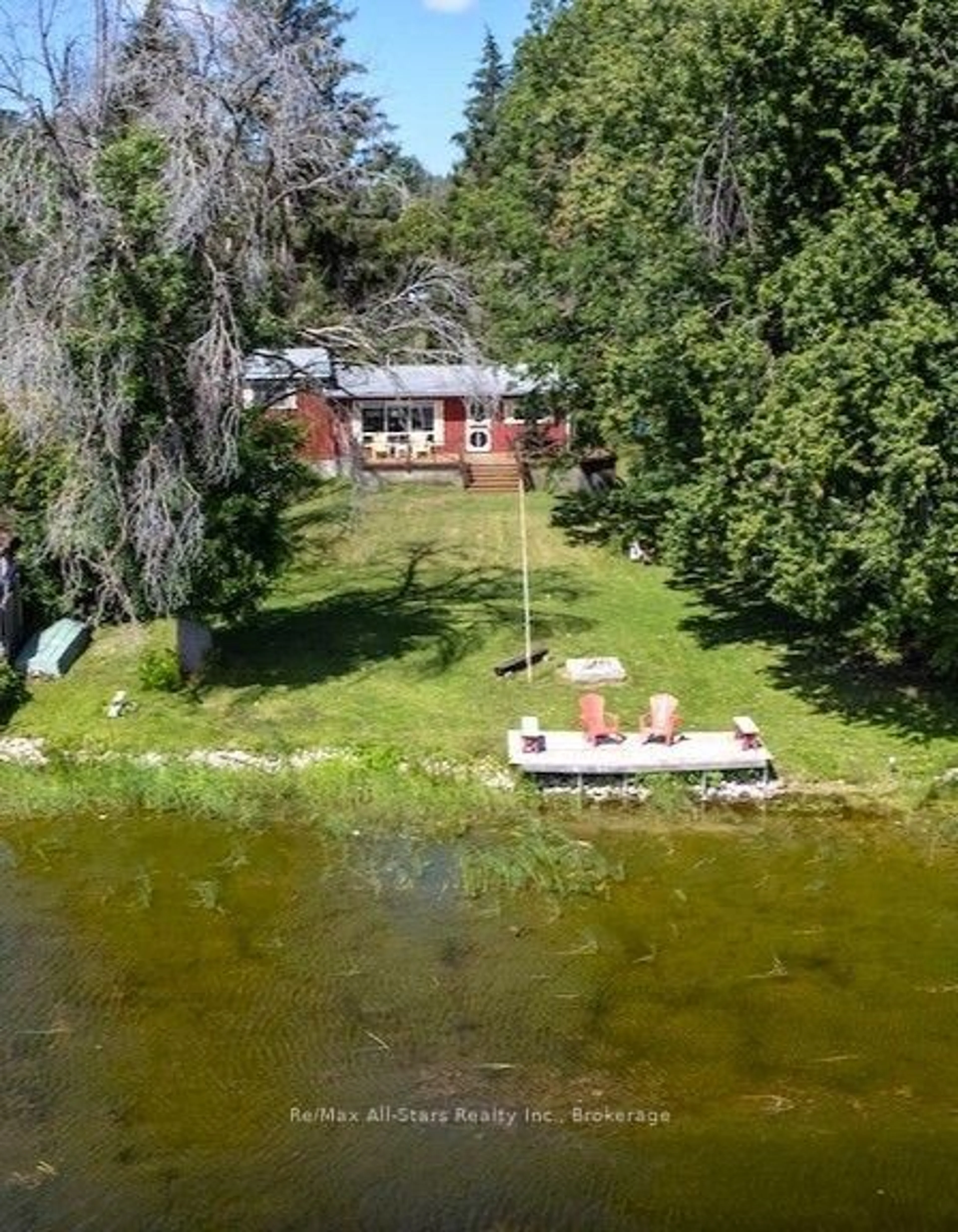 A pic from outside/outdoor area/front of a property/back of a property/a pic from drone, water/lake/river/ocean view for 35 Alpine St, Kawartha Lakes Ontario K9V 4R1