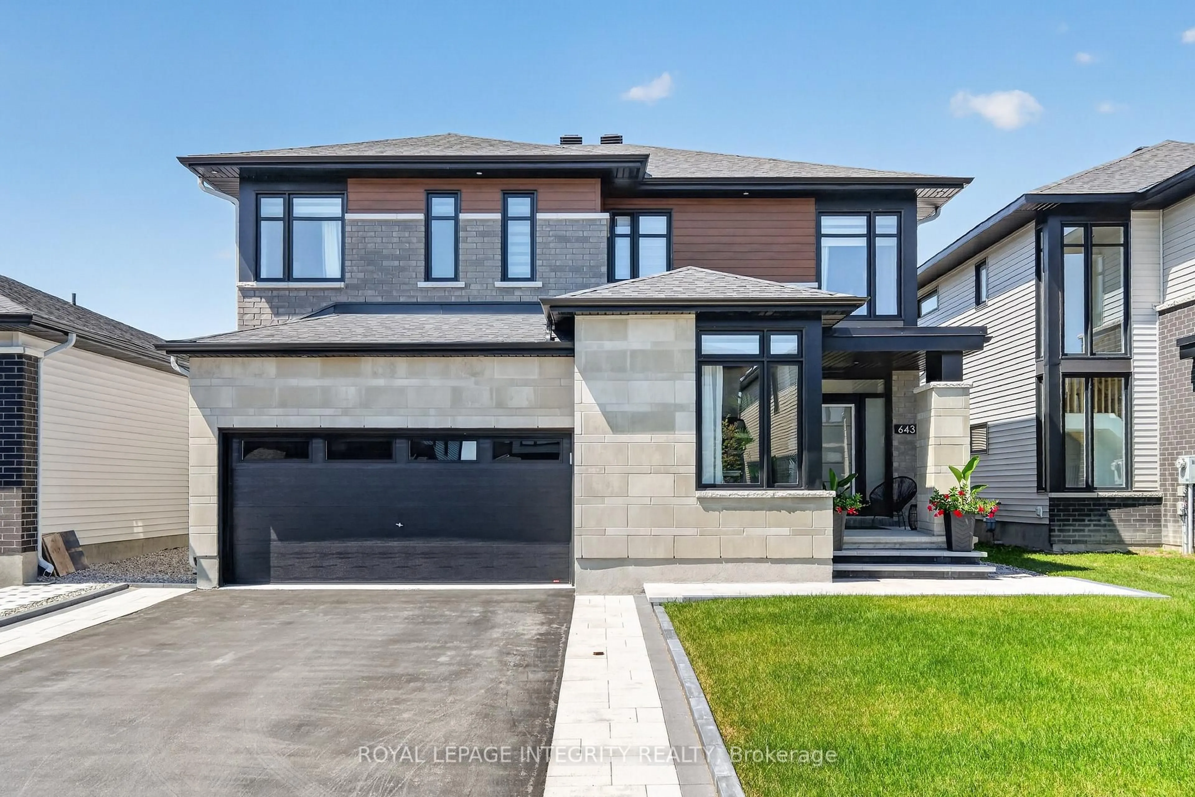Home with brick exterior material, street for 643 Gendarme Circ, Ottawa Ontario K1W 0R5