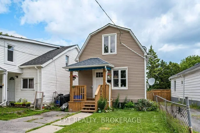 13 Kingscourt Ave, Kingston 2