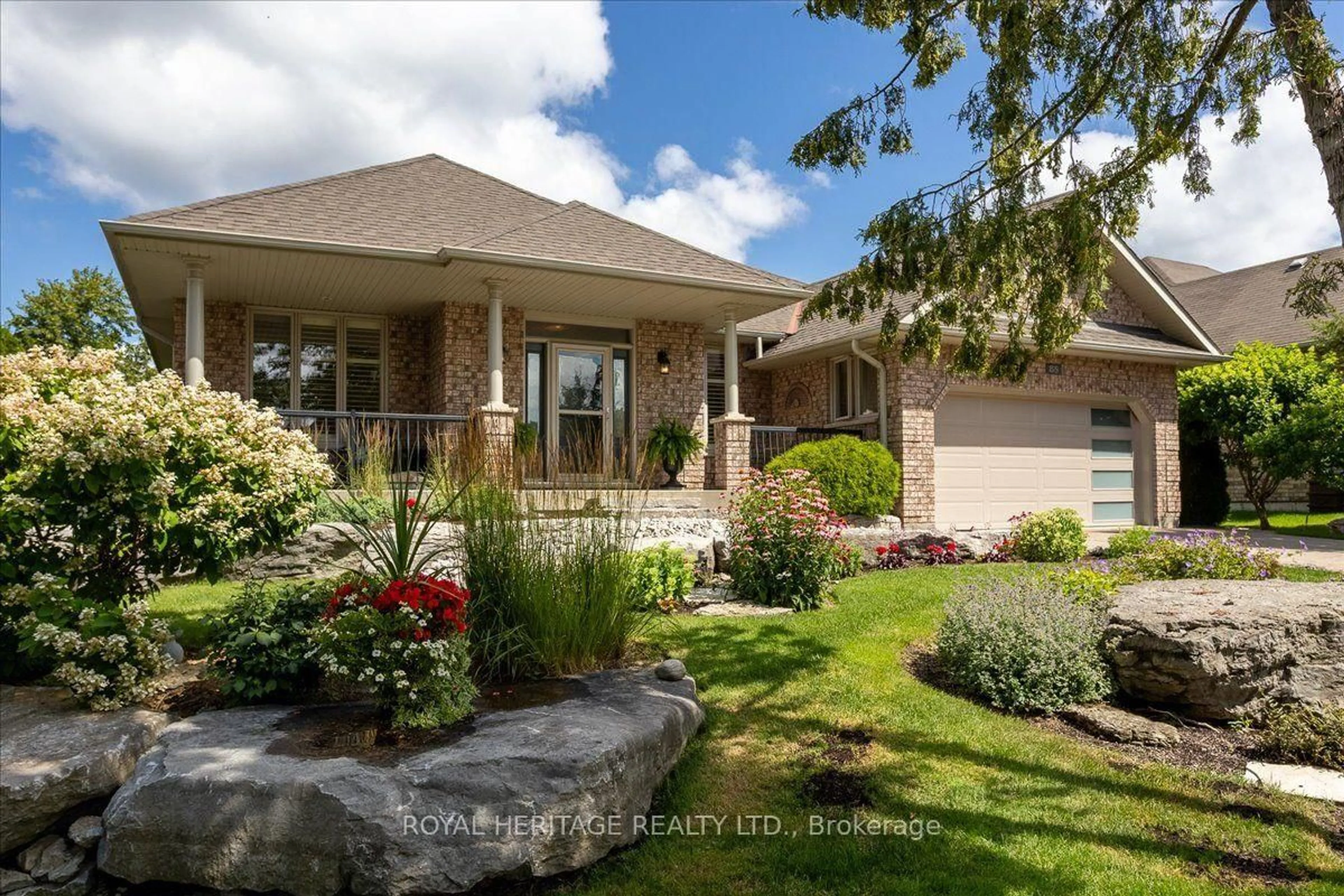 Home with brick exterior material, street for 85 South Harbour Dr, Kawartha Lakes Ontario K0M 1A0
