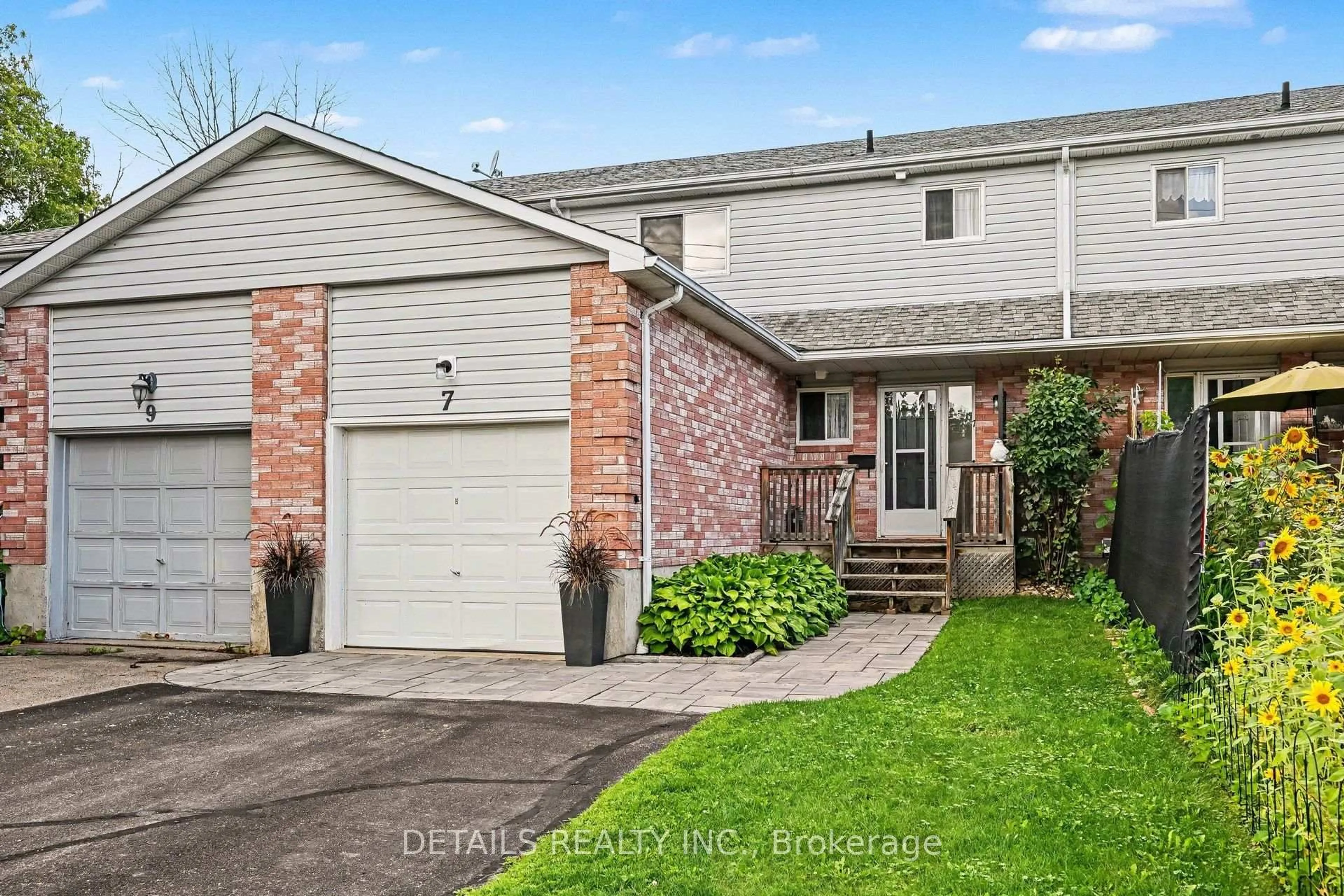 Unknown for 7 Isabella St, Perth Ontario K7H 3H3