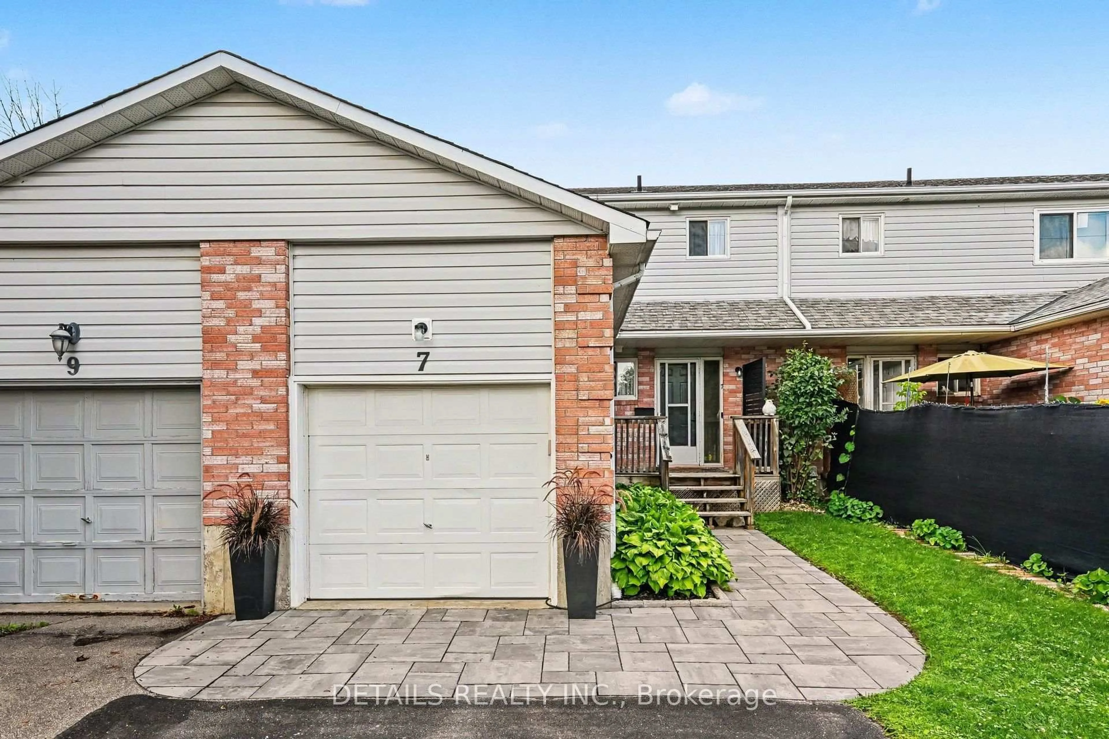Unknown for 7 Isabella St, Perth Ontario K7H 3H3