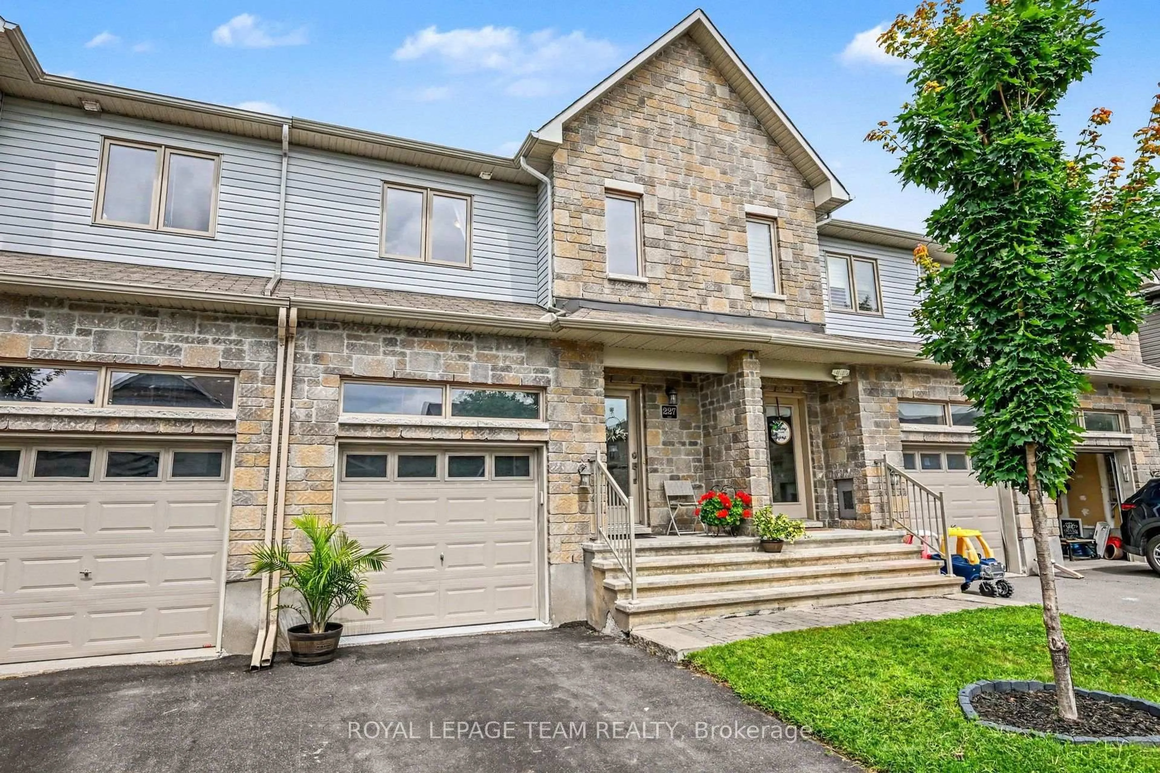 Home with brick exterior material, street for 227 King St, Carleton Place Ontario K7C 0G9
