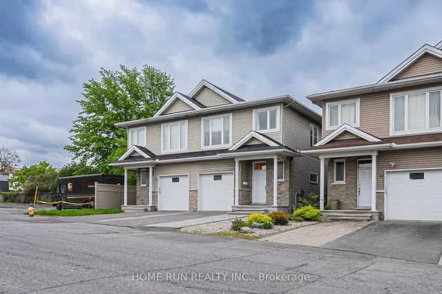 14 CAMIL St, Ottawa 3
