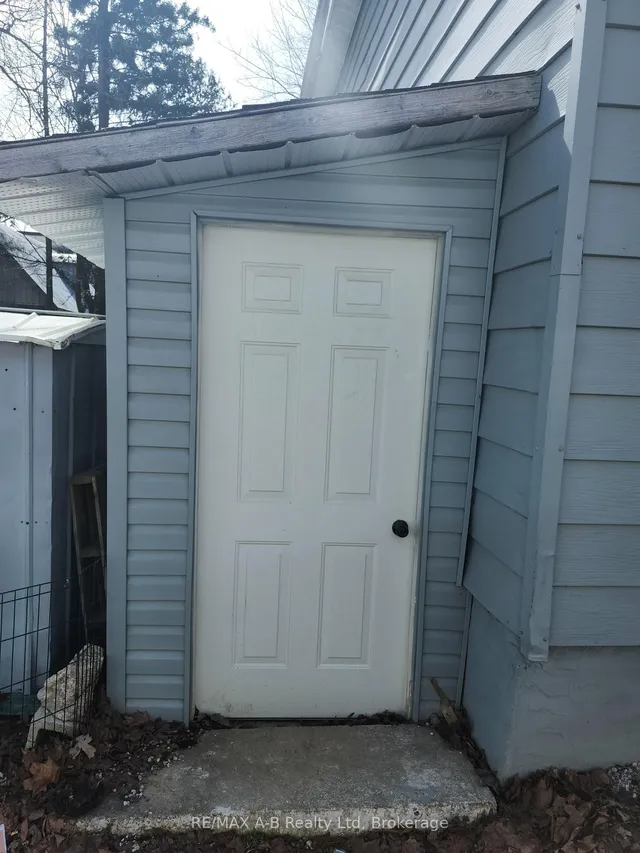 307 Erie St, Stratford 3