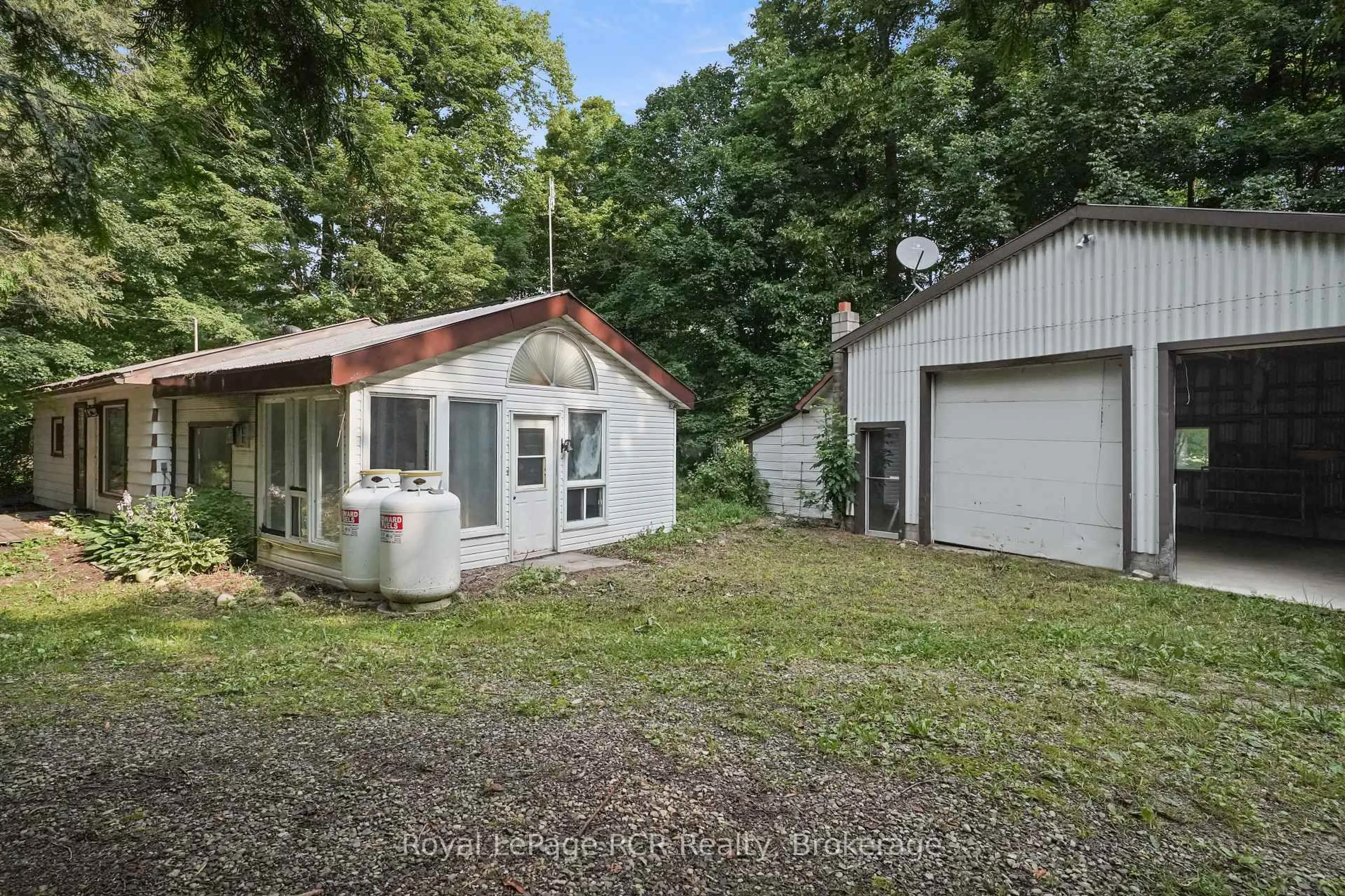 Shed for 984 14 Concession, Brockton Ontario N0G 1L0