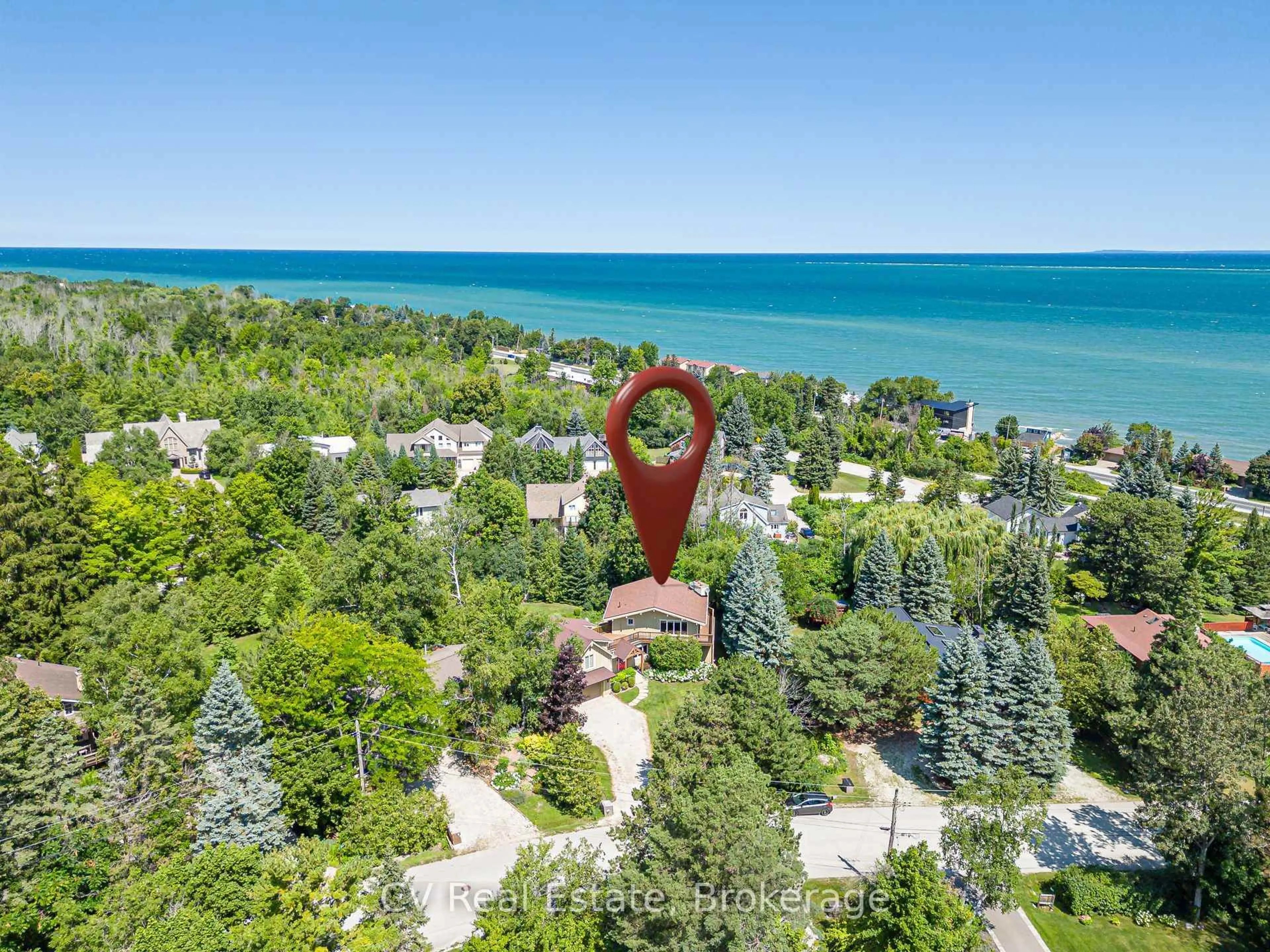 A pic from outside/outdoor area/front of a property/back of a property/a pic from drone, water/lake/river/ocean view for 156 Chamonix Cres, Blue Mountains Ontario L9Y 0S7