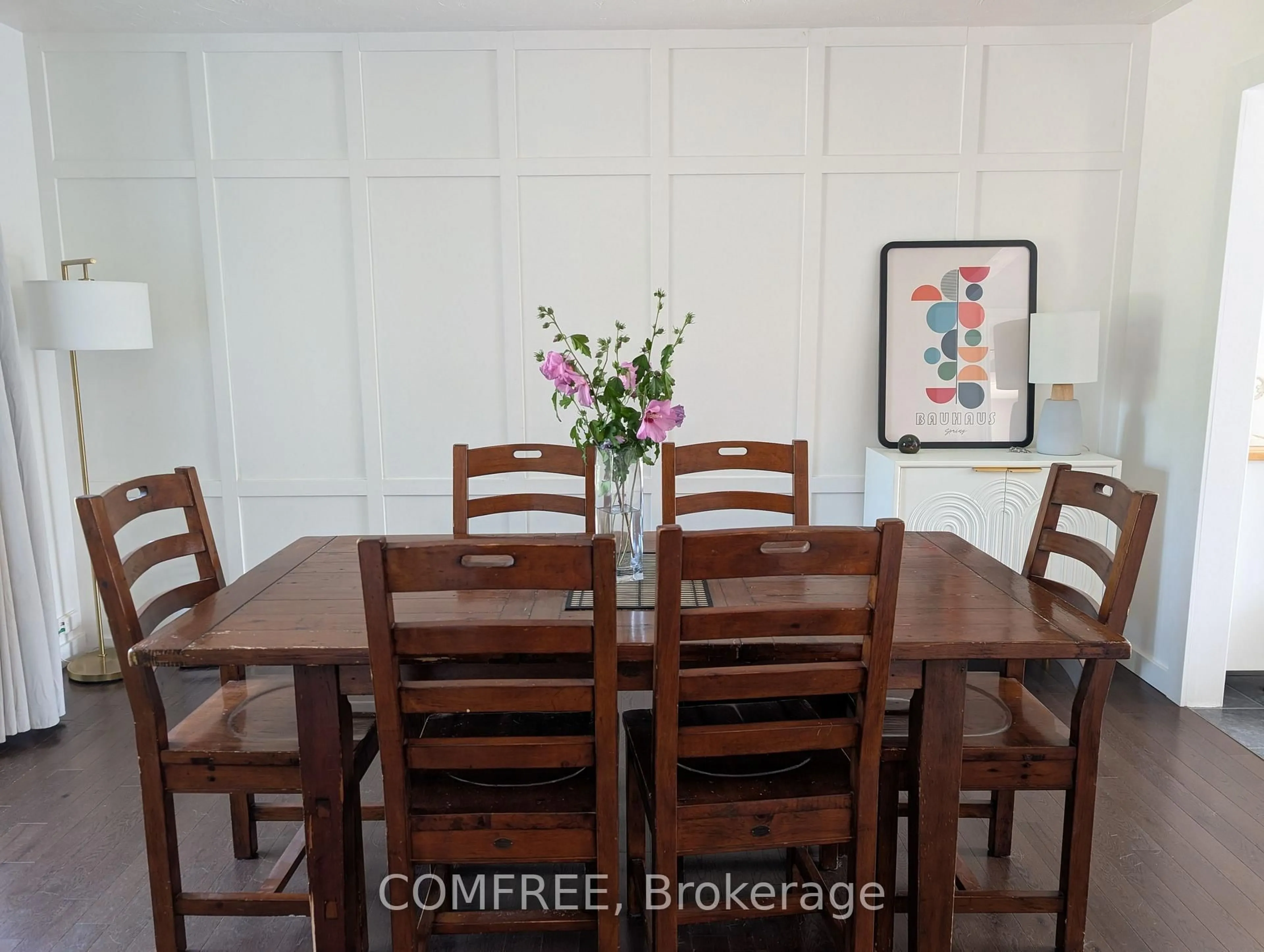 Dining room, unknown for 12 Millbridge Cres, Pelham Ontario L0S 1E1