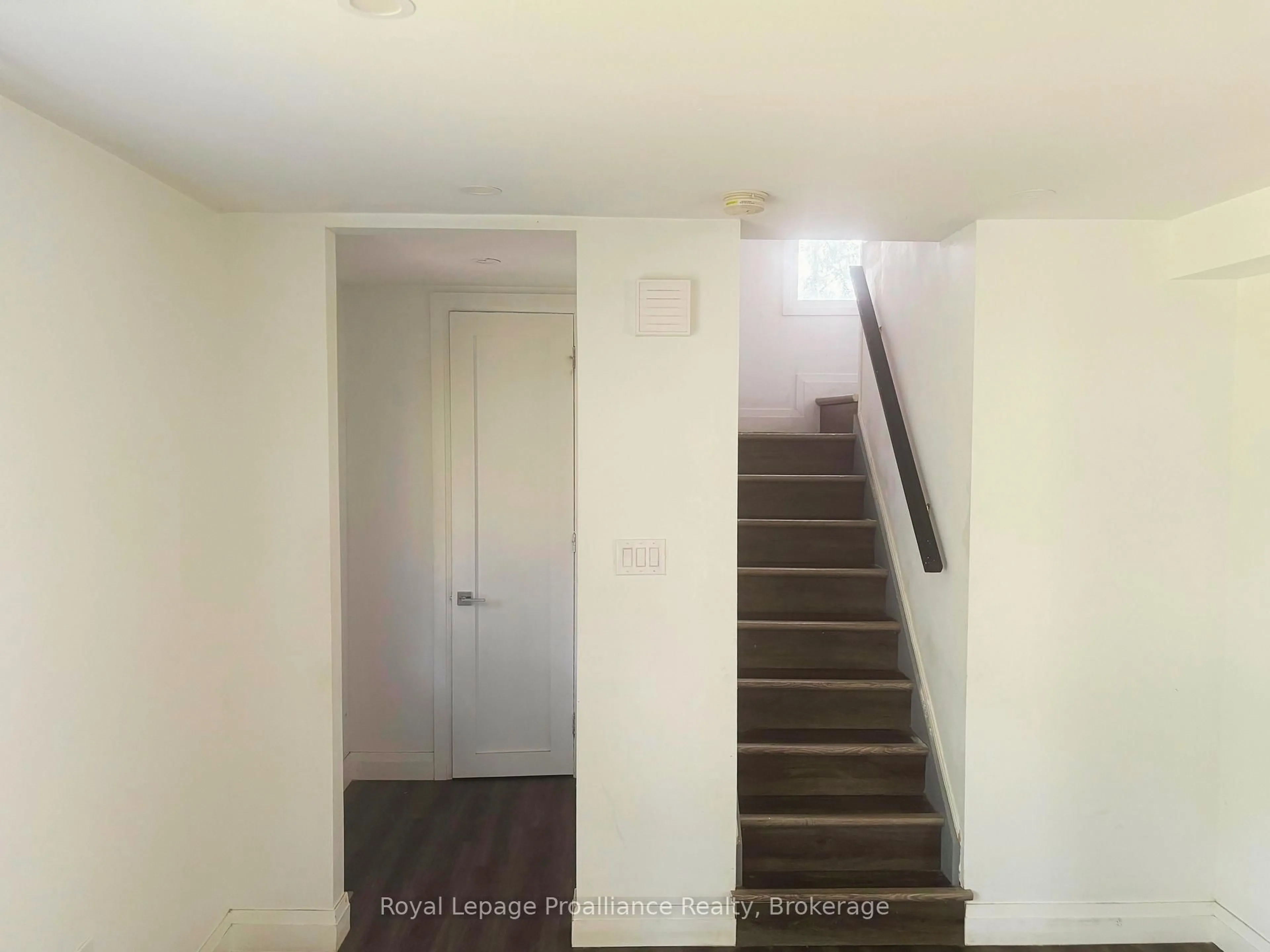 A pic of a room for 18 Ritchie Ave, Belleville Ontario K8P 3V9
