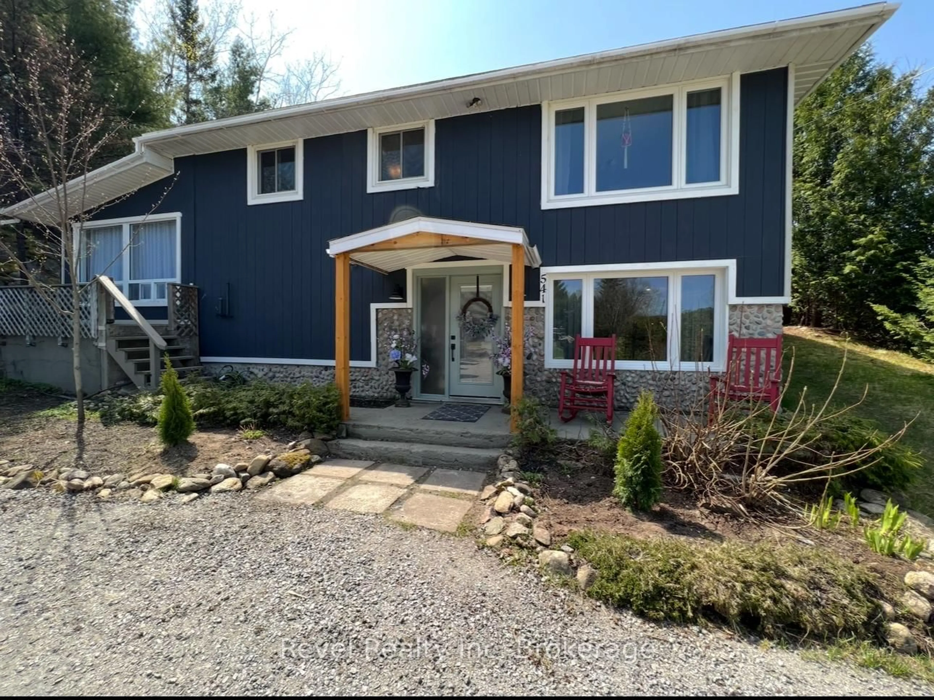 Home with vinyl exterior material, unknown for 541 DONALD St, Mattawa Ontario P0H 1V0