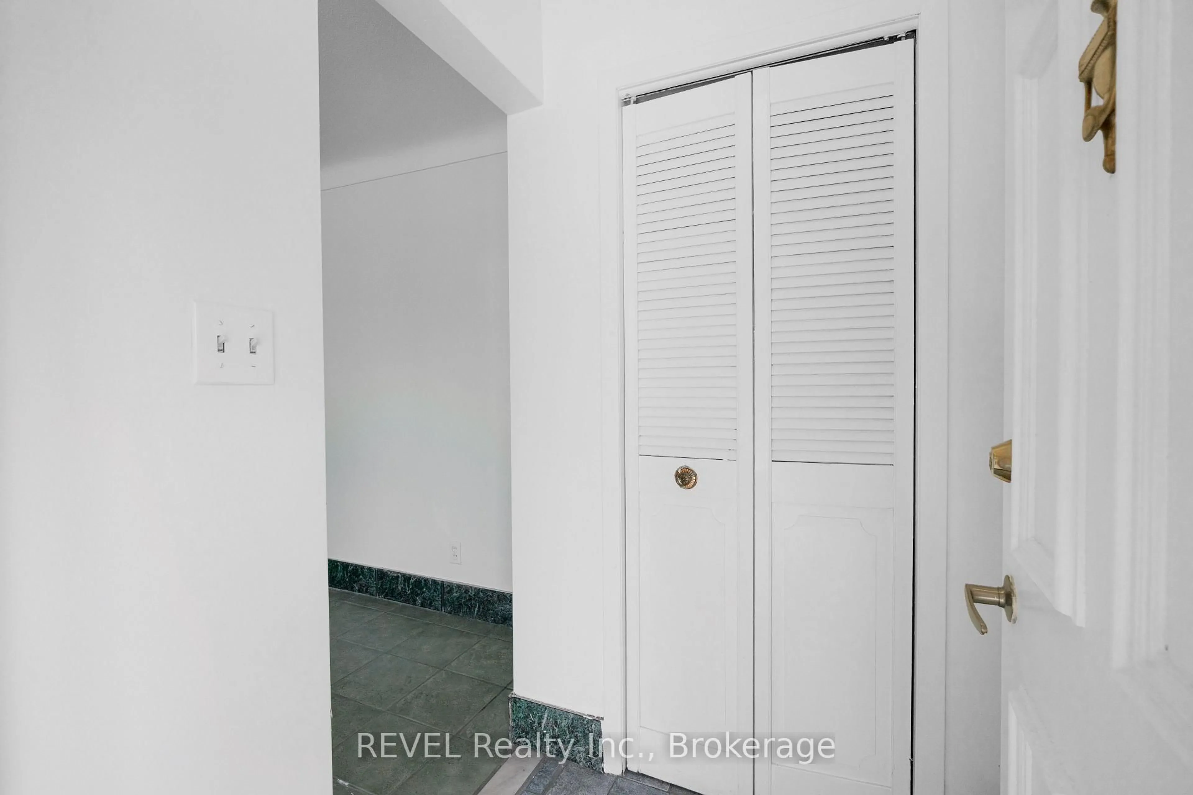 A pic of a room for 552 First Ave, Welland Ontario L3C 1Z3