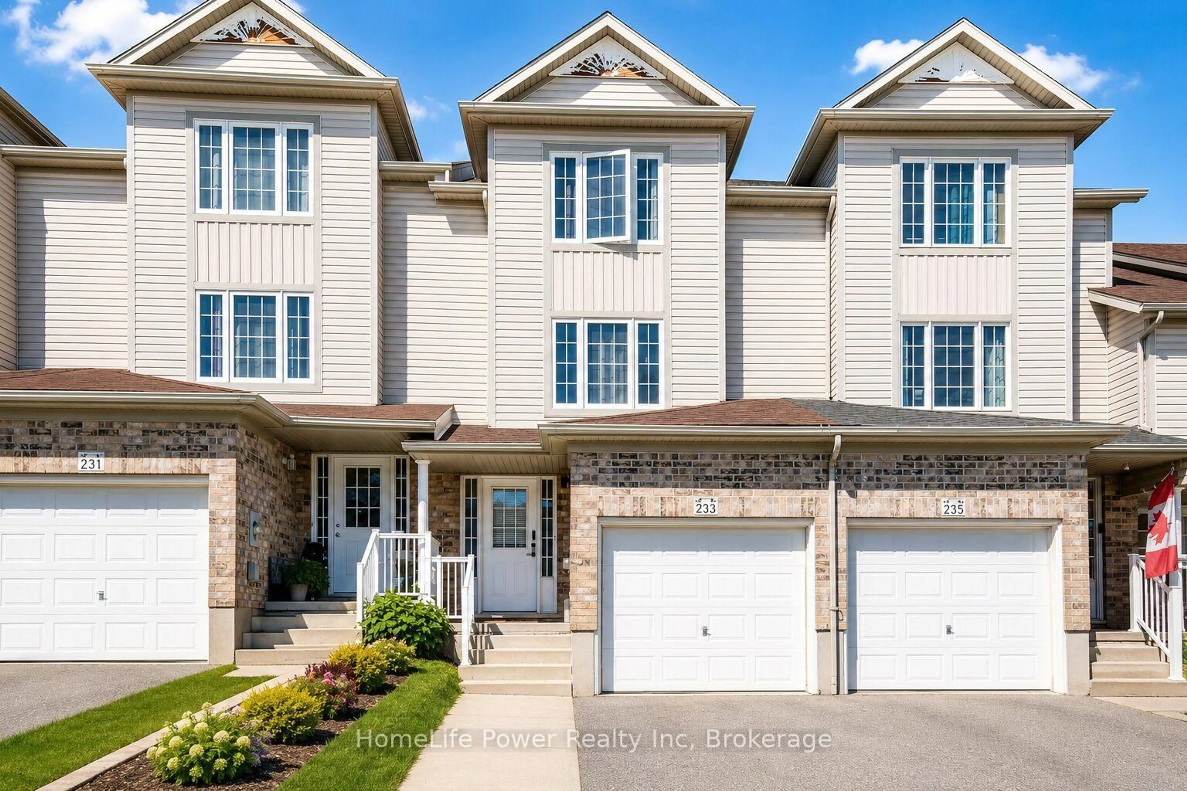 Home with vinyl exterior material, street for 233 RED CLOVER Crt, Kitchener Ontario N2E 4J5