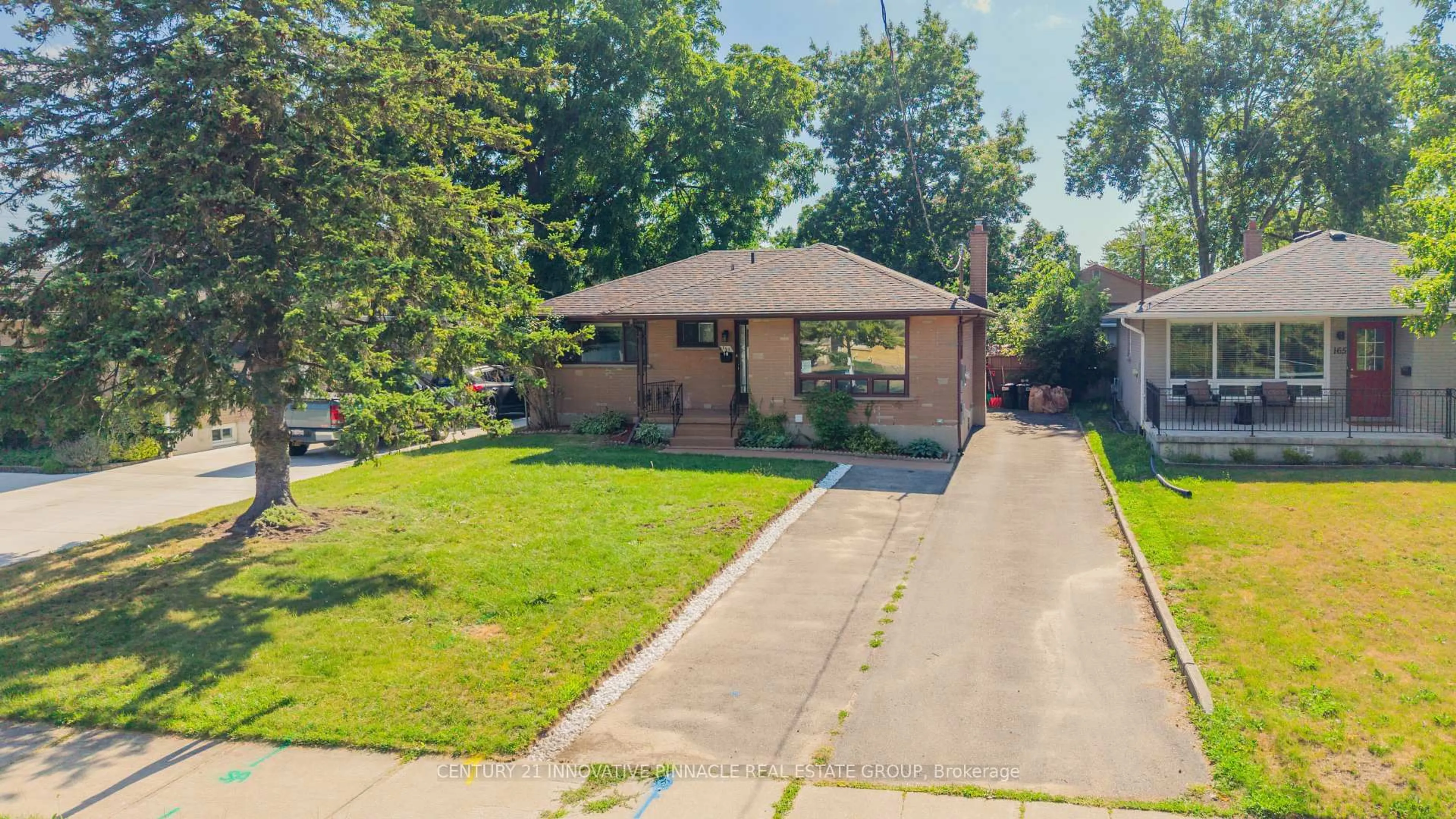 A pic from outside/outdoor area/front of a property/back of a property/a pic from drone, street for 163 Atkinson Blvd, London East Ontario N5W 4Z3