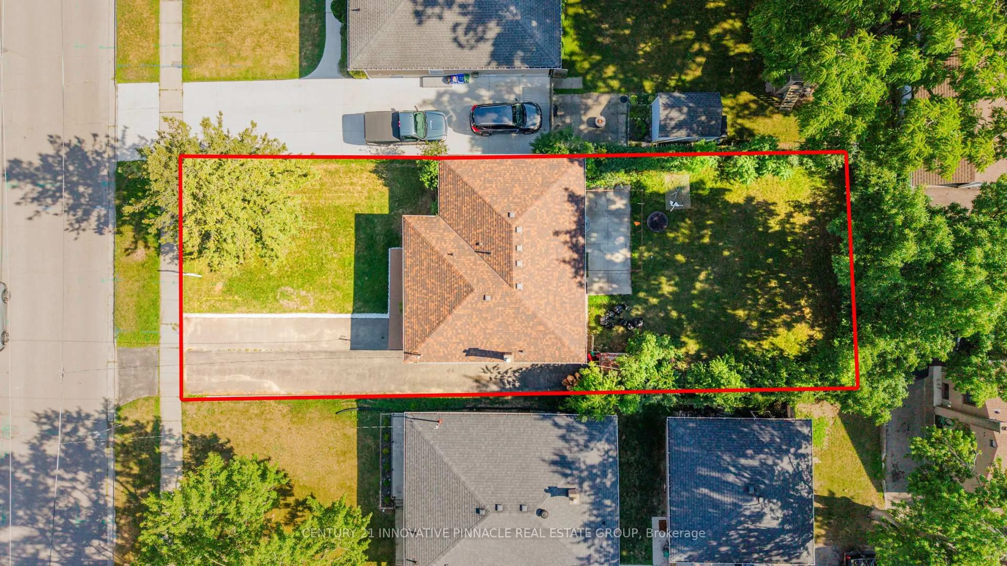 A pic from outside/outdoor area/front of a property/back of a property/a pic from drone, street for 163 Atkinson Blvd, London East Ontario N5W 4Z3