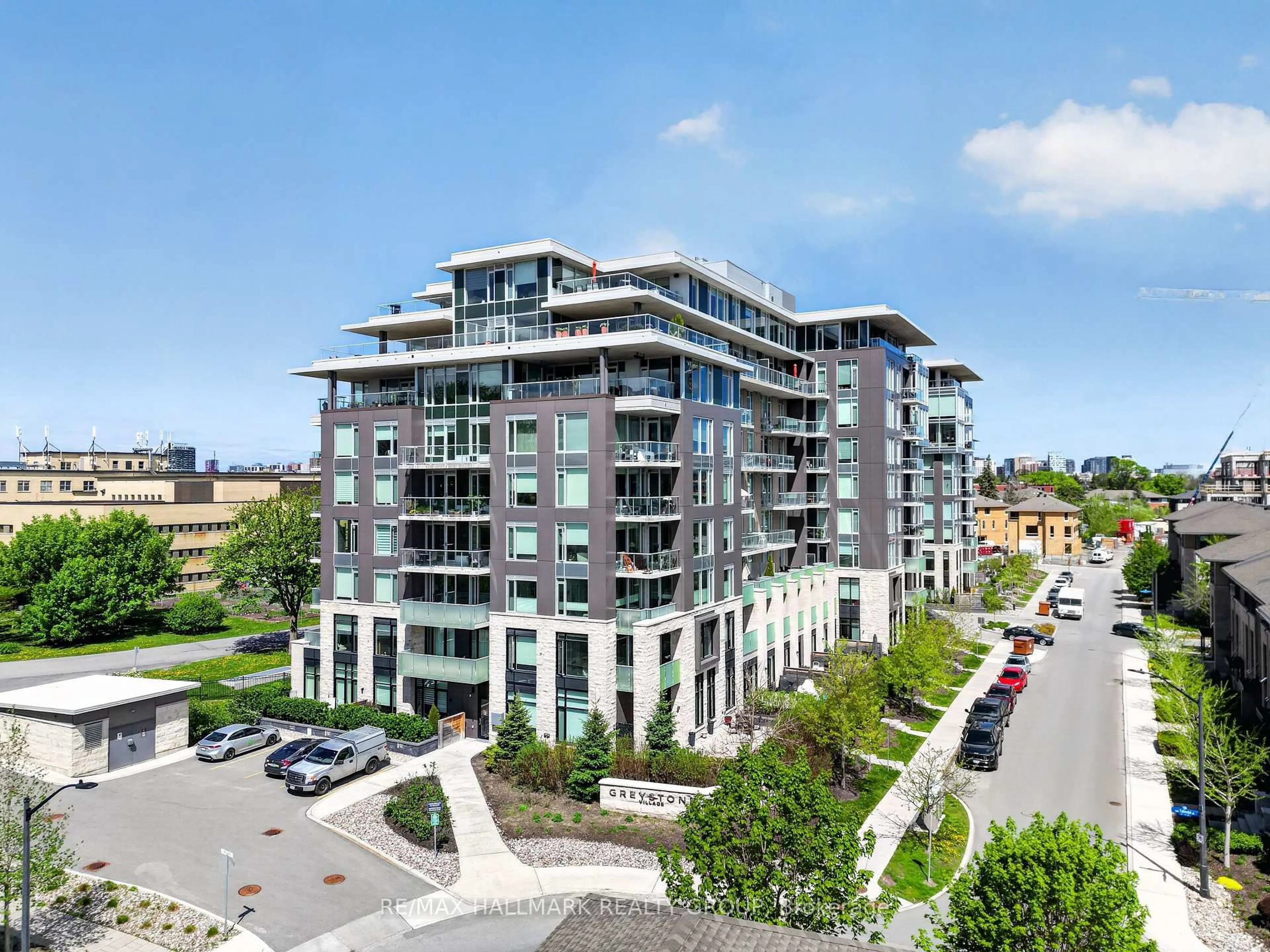 A pic from outside/outdoor area/front of a property/back of a property/a pic from drone, city buildings view from balcony for 530 De Mazenod Ave #502, Ottawa Ontario K1S 5W8