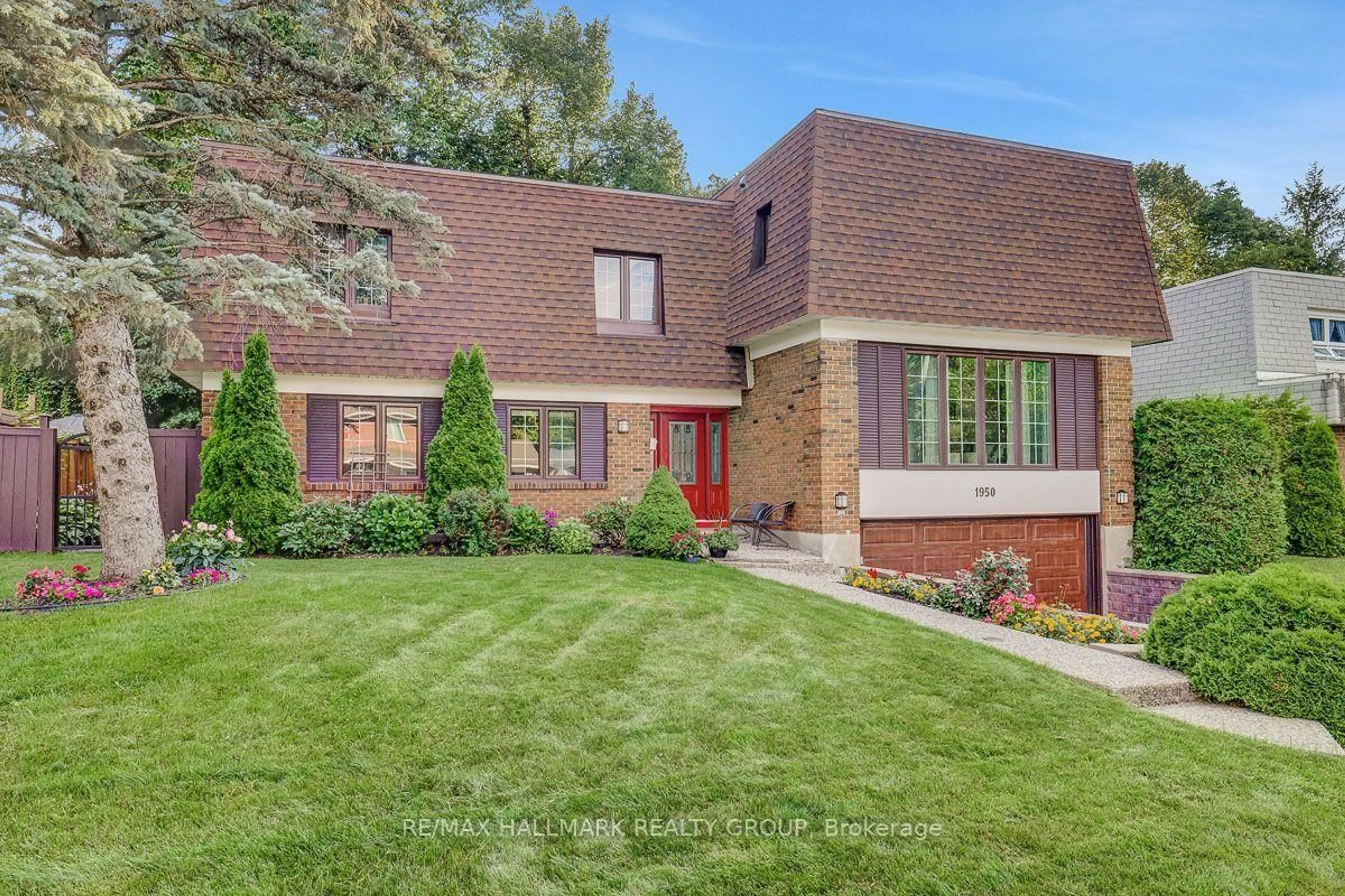 Home with brick exterior material, street for 1950 Ludgate Cres, Ottawa Ontario K1J 8L2