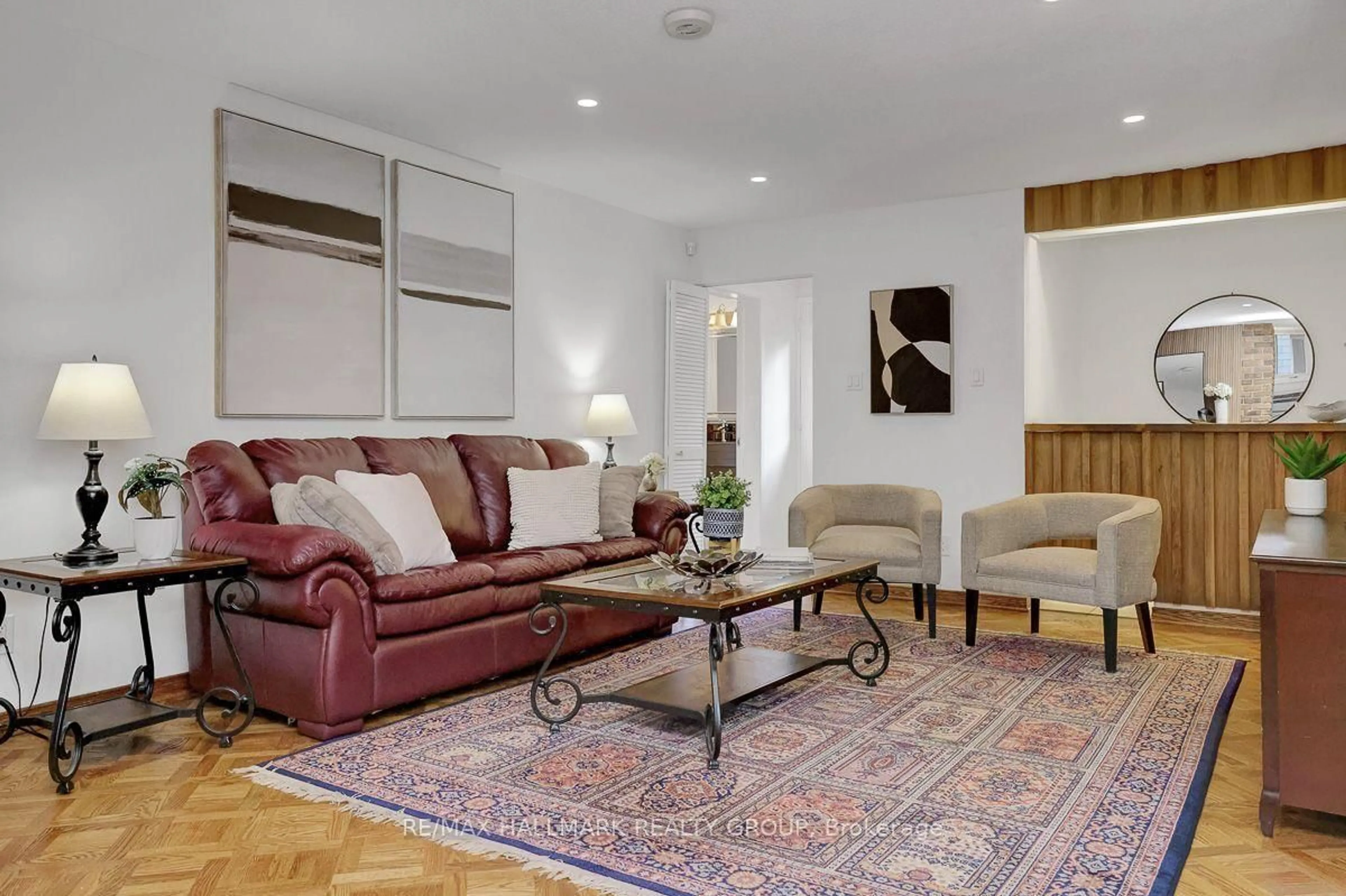Living room with furniture, unknown for 1950 Ludgate Cres, Ottawa Ontario K1J 8L2