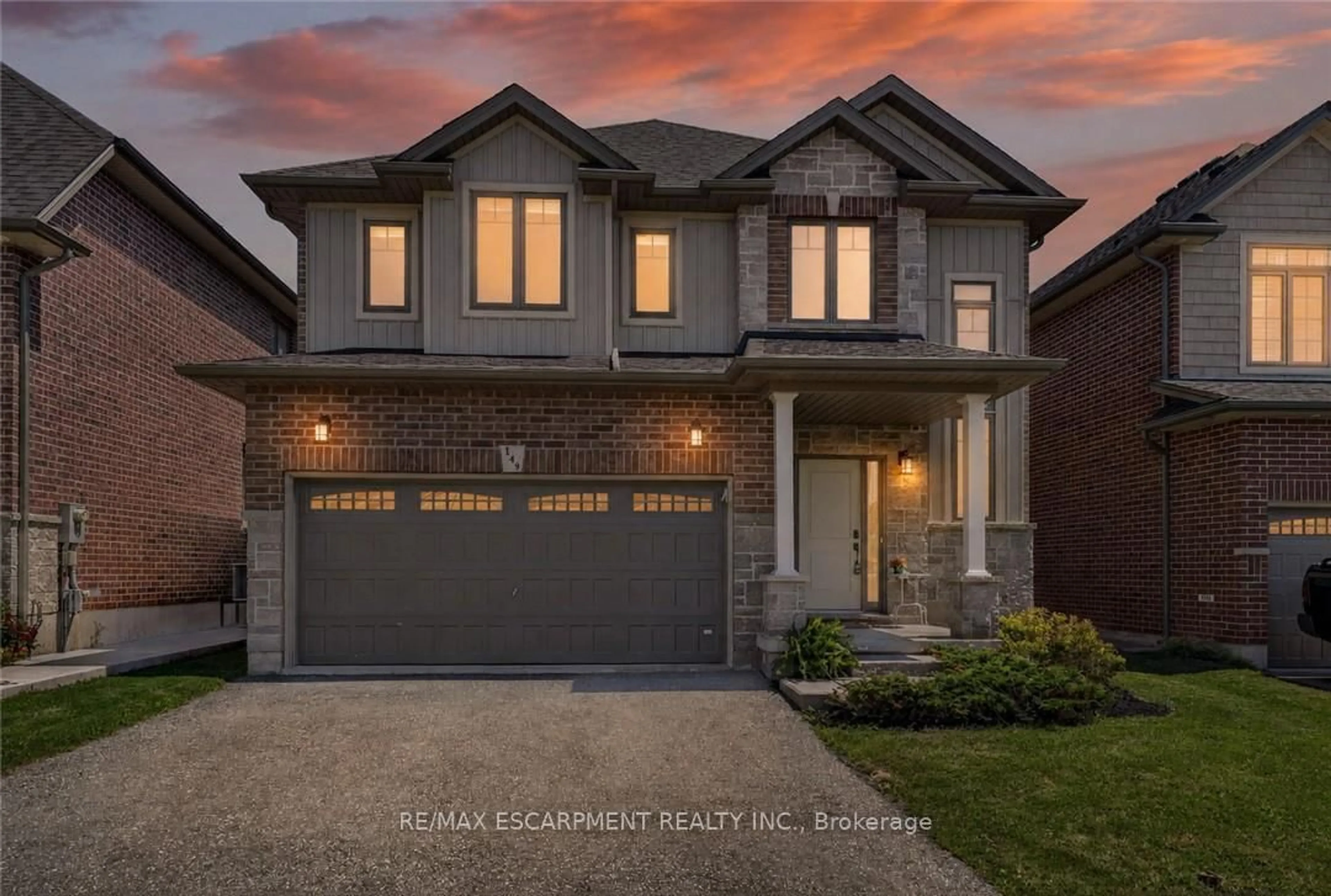 Home with brick exterior material, street for 149 Dennis Dr, West Lincoln Ontario L0R 2A0