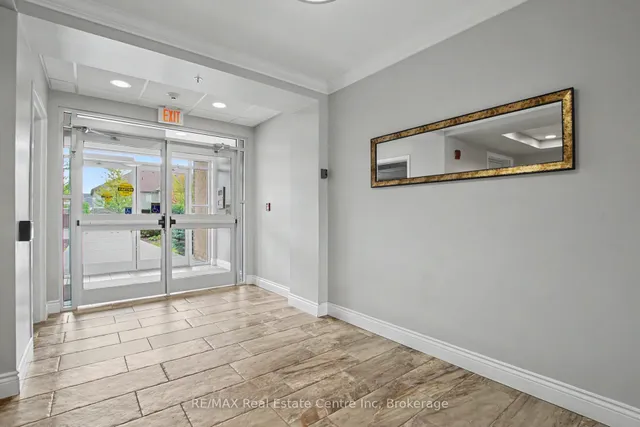 2 Colonial Dr #410, Guelph 5