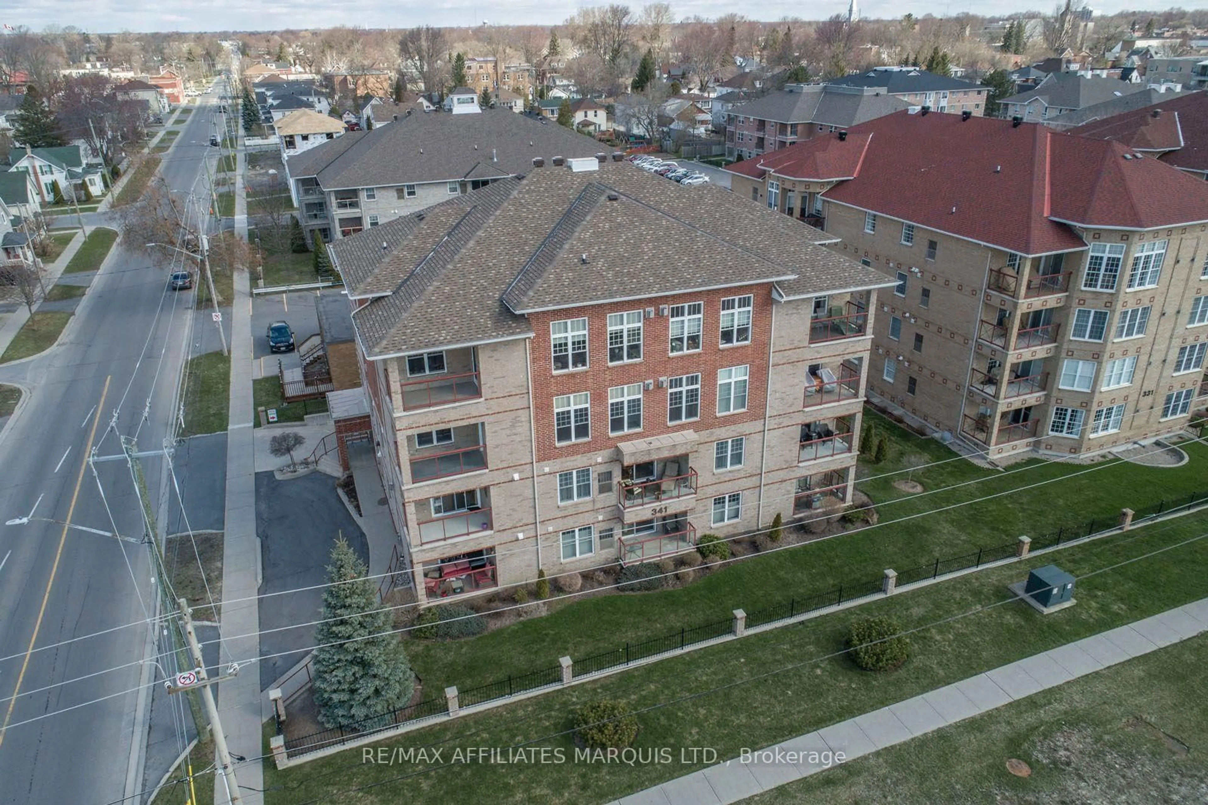 A pic from outside/outdoor area/front of a property/back of a property/a pic from drone, city buildings view from balcony for 341 Water St #402, Cornwall Ontario K6J 1A5