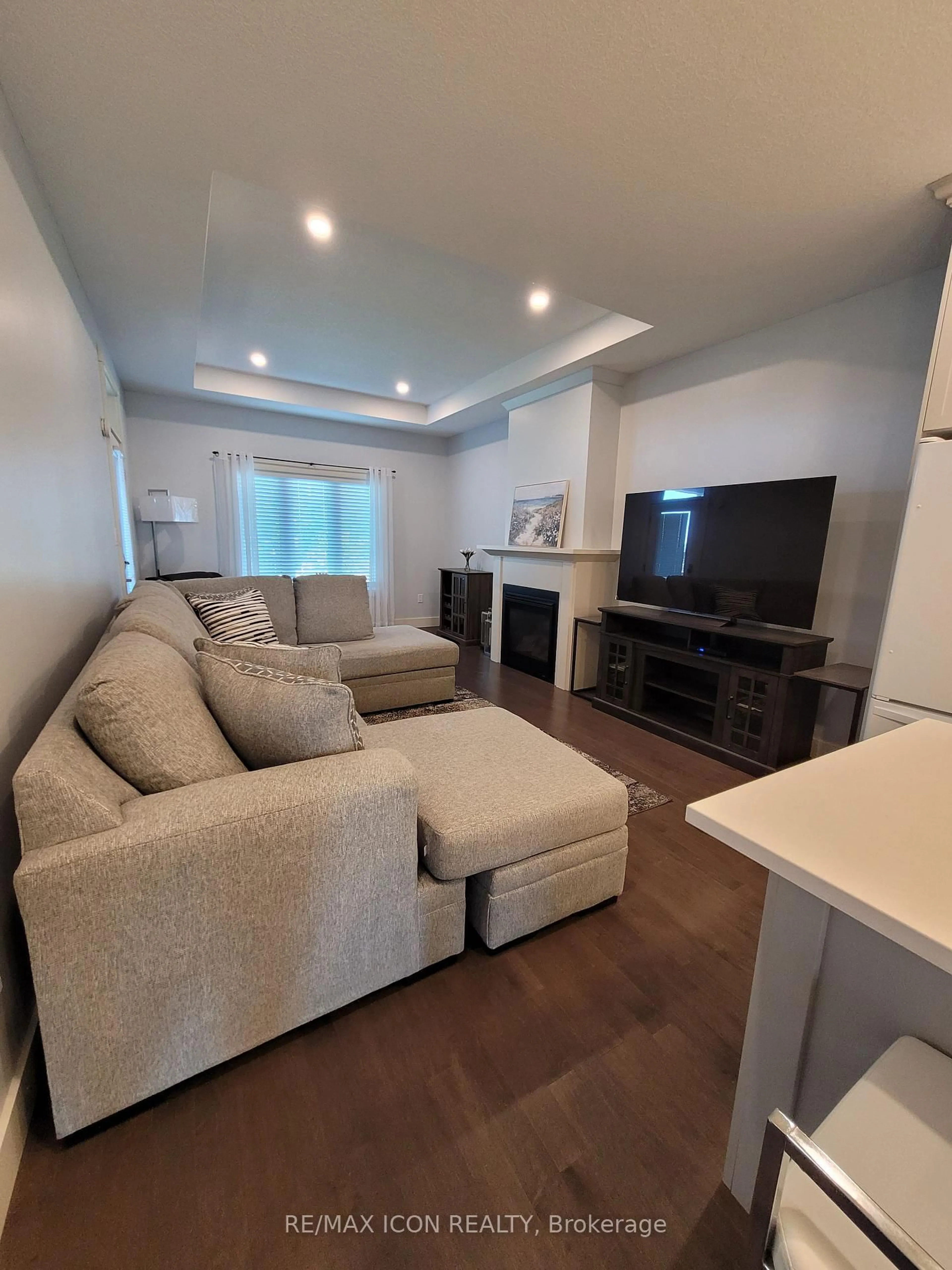 Living room with furniture, unknown for 355 Northport Dr, Saugeen Shores Ontario N0H 2C8