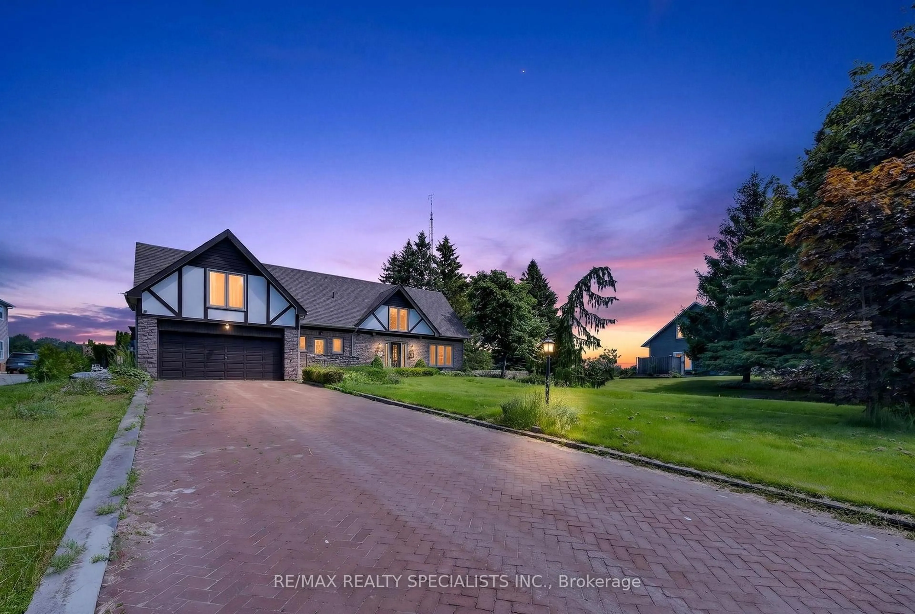 A pic from outside/outdoor area/front of a property/back of a property/a pic from drone, unknown for 120 North Shore Rd, Alnwick/Haldimand Ontario K0K 2G0