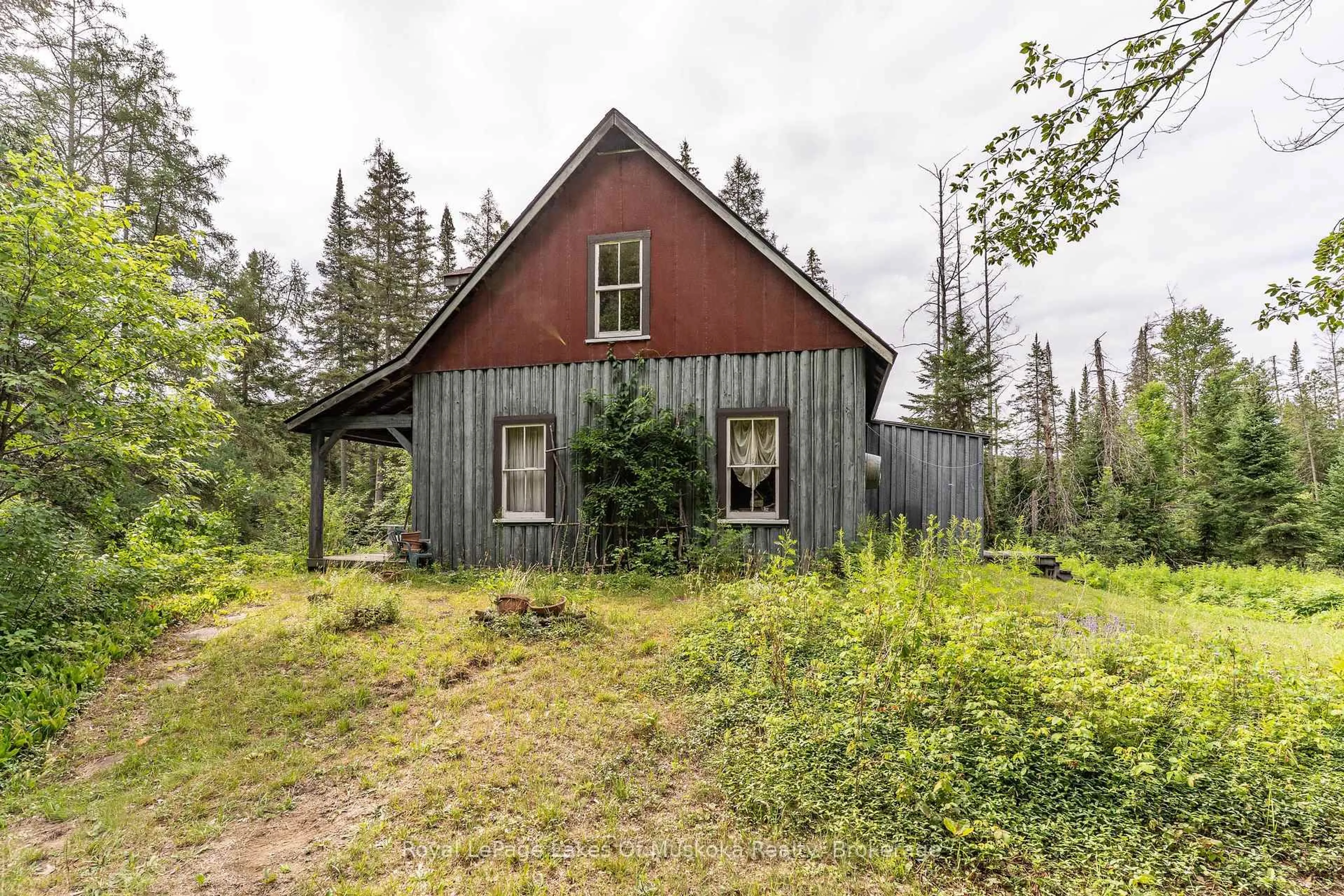 Shed for 1099 Wolfkin Lake Rd, Lake of Bays Ontario P0B 1A0