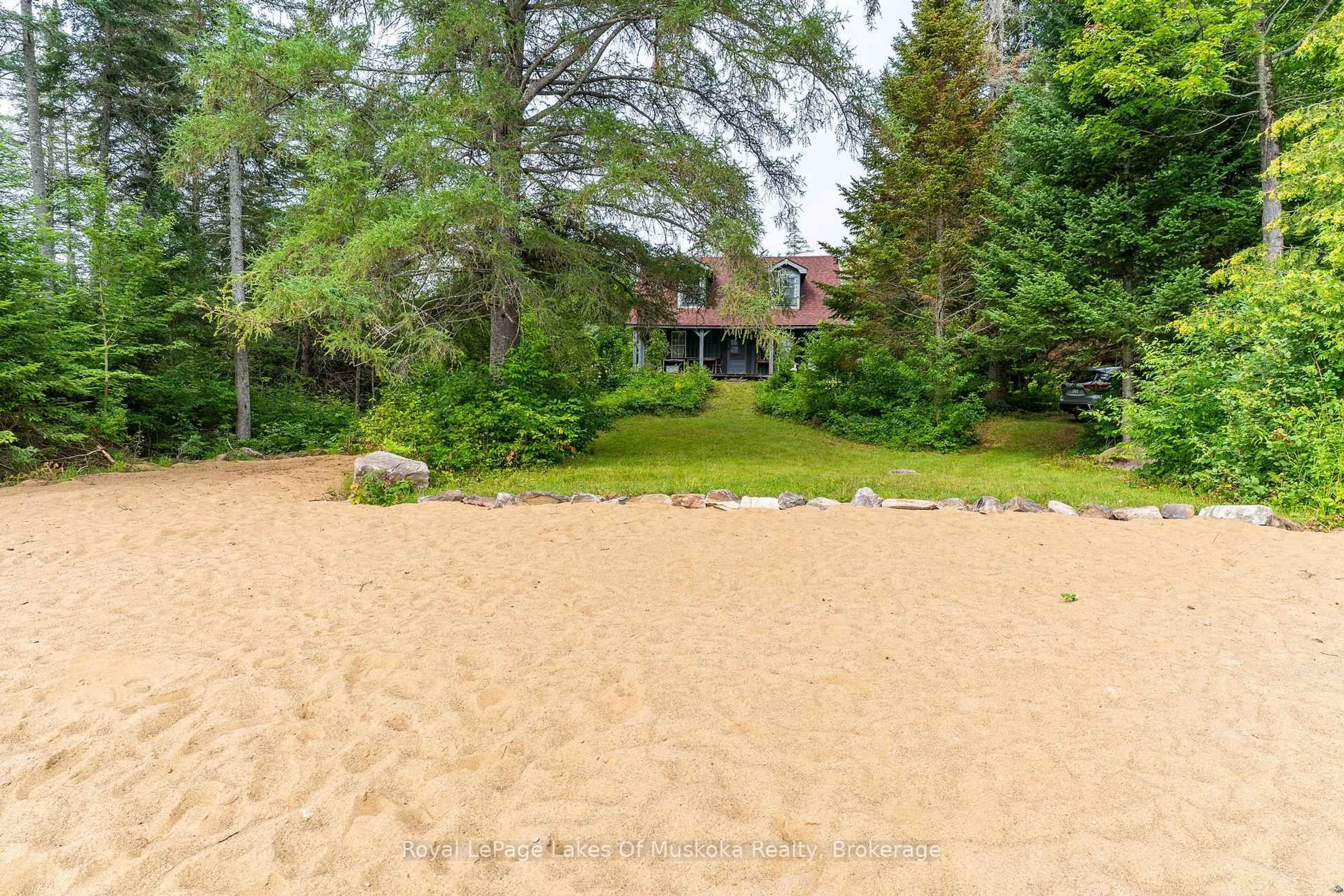 A pic from outside/outdoor area/front of a property/back of a property/a pic from drone, water/lake/river/ocean view for 1099 Wolfkin Lake Rd, Lake of Bays Ontario P0B 1A0