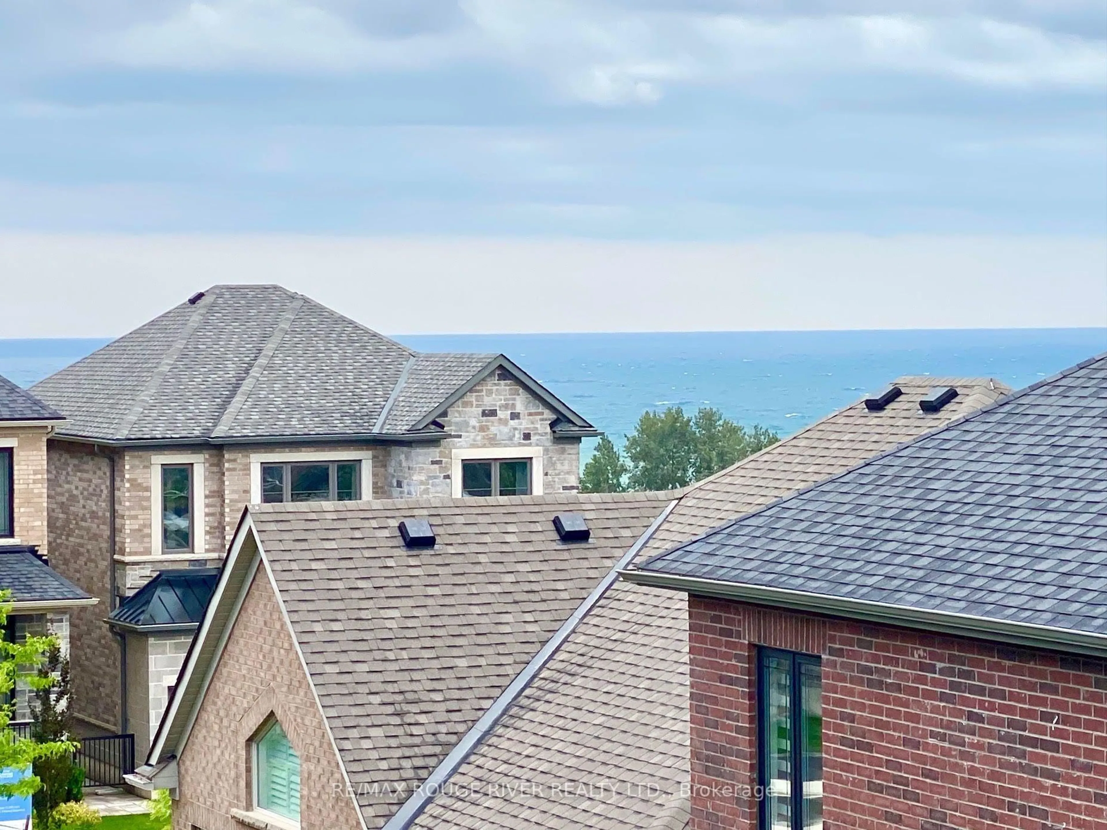 Home with vinyl exterior material, unknown for 50 Holland St, Port Hope Ontario L1A 0G2