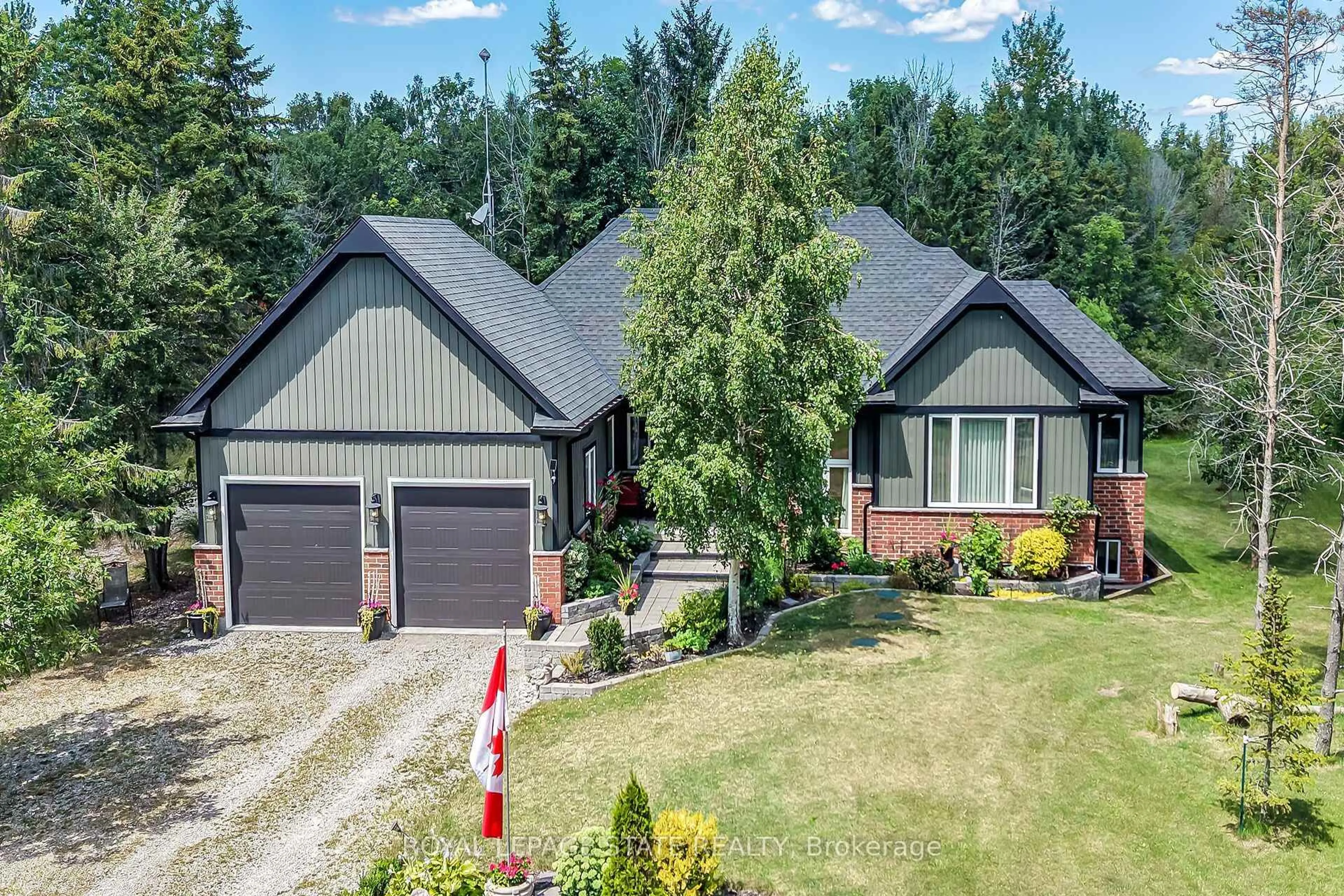A pic from outside/outdoor area/front of a property/back of a property/a pic from drone, street for 741 South Coast Dr, Haldimand Ontario N0A 1L0