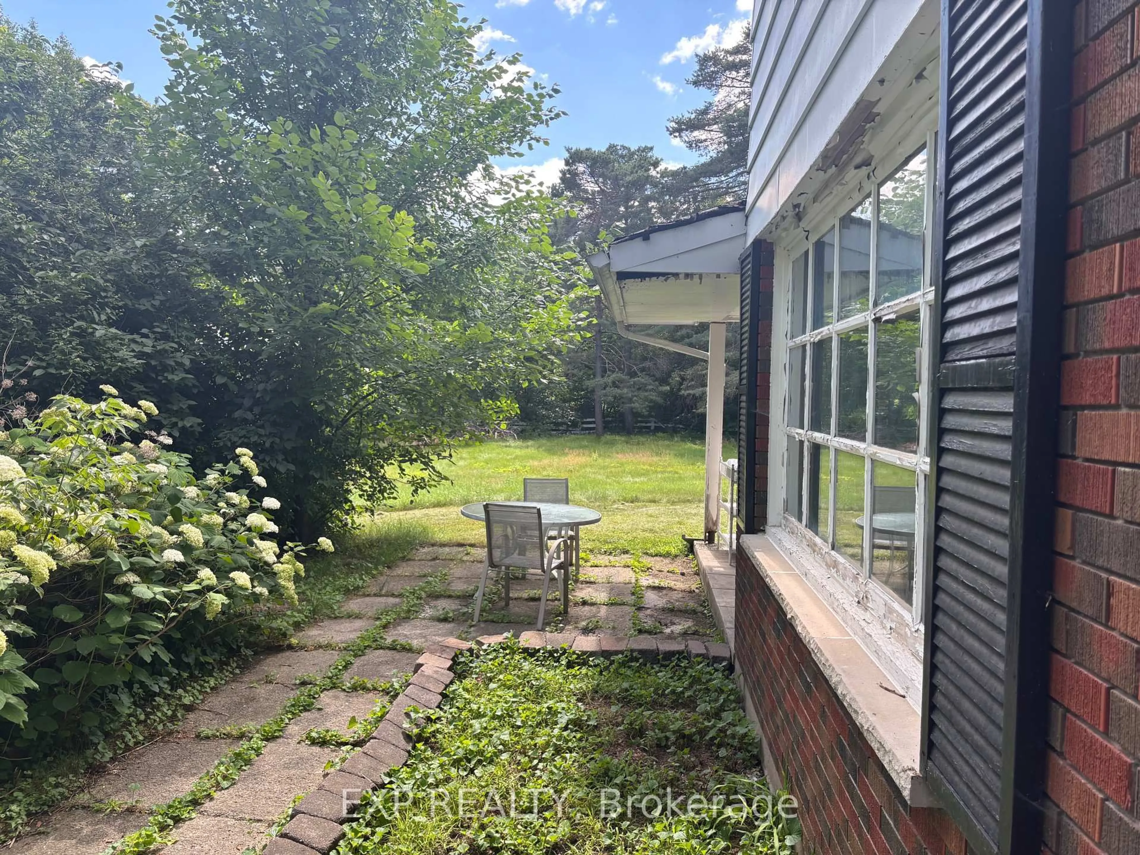 A pic from outside/outdoor area/front of a property/back of a property/a pic from drone, street for 16 CIVIC St, Killaloe Ontario K0J 2A0