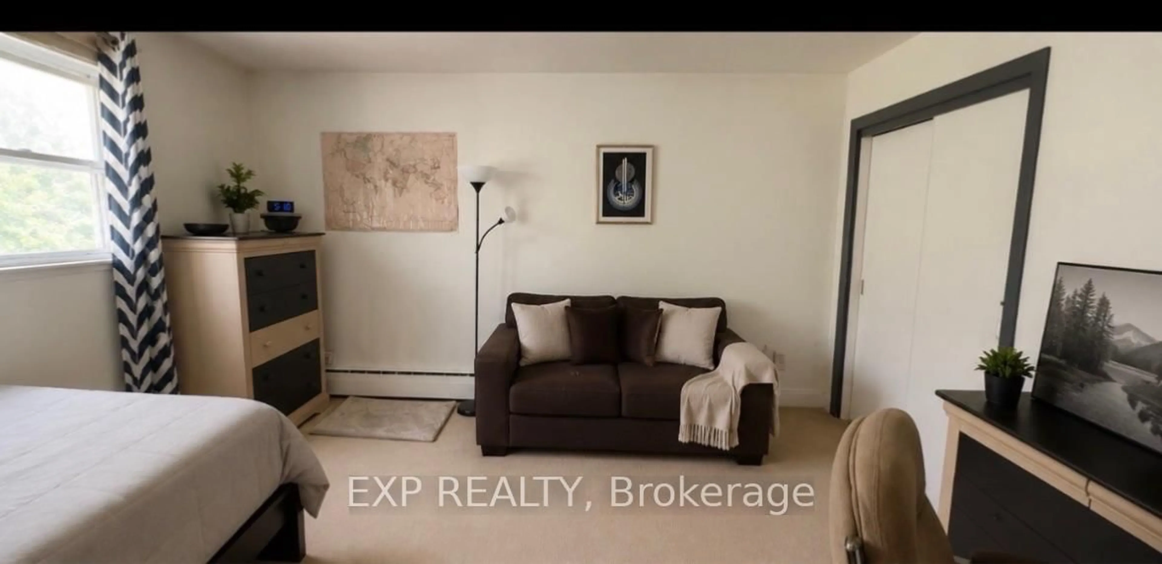 A pic of a room for 16 CIVIC St, Killaloe Ontario K0J 2A0