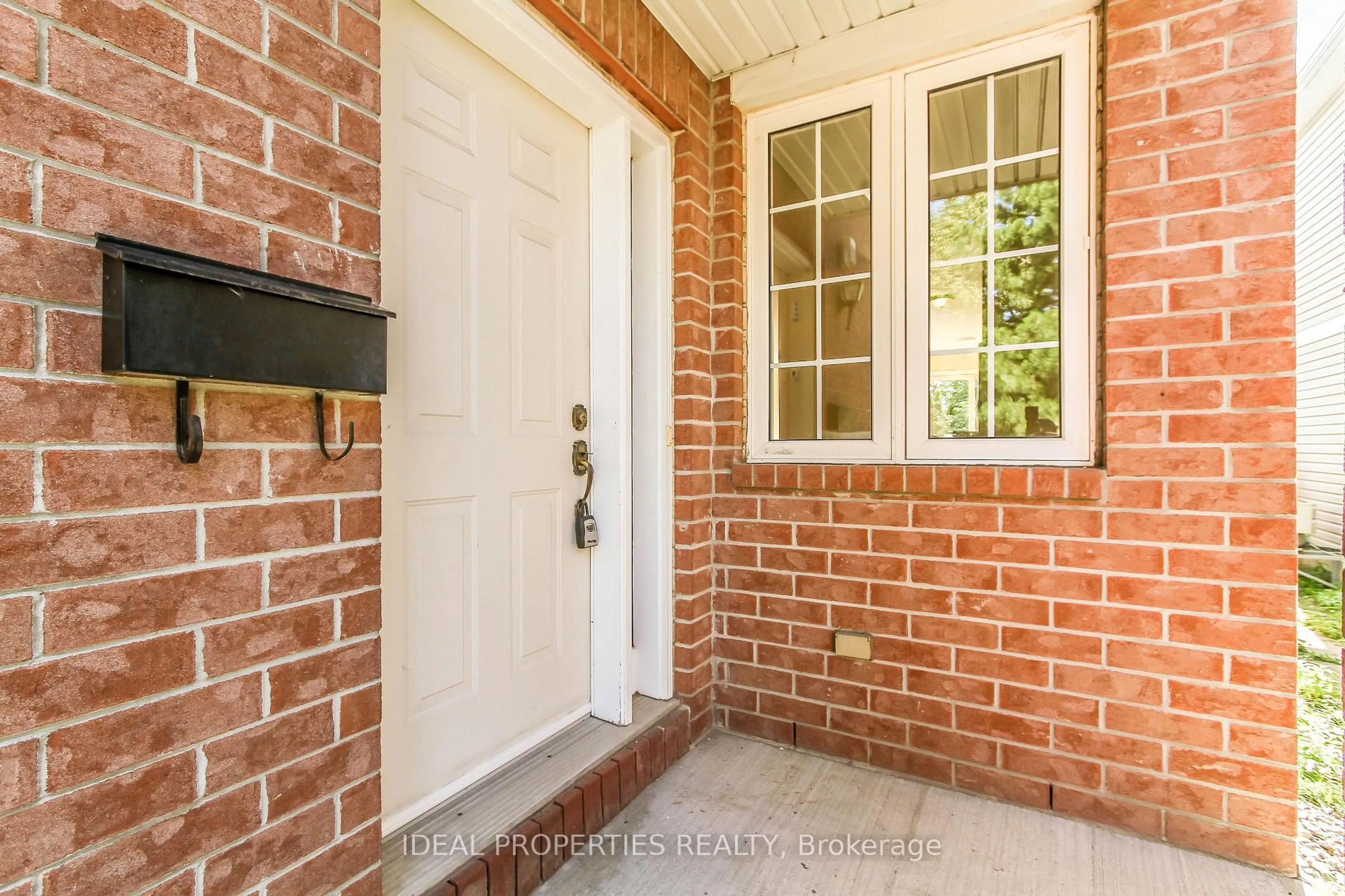 Home with brick exterior material, street for 418 Beatrice Dr, Ottawa Ontario K2J 4W9