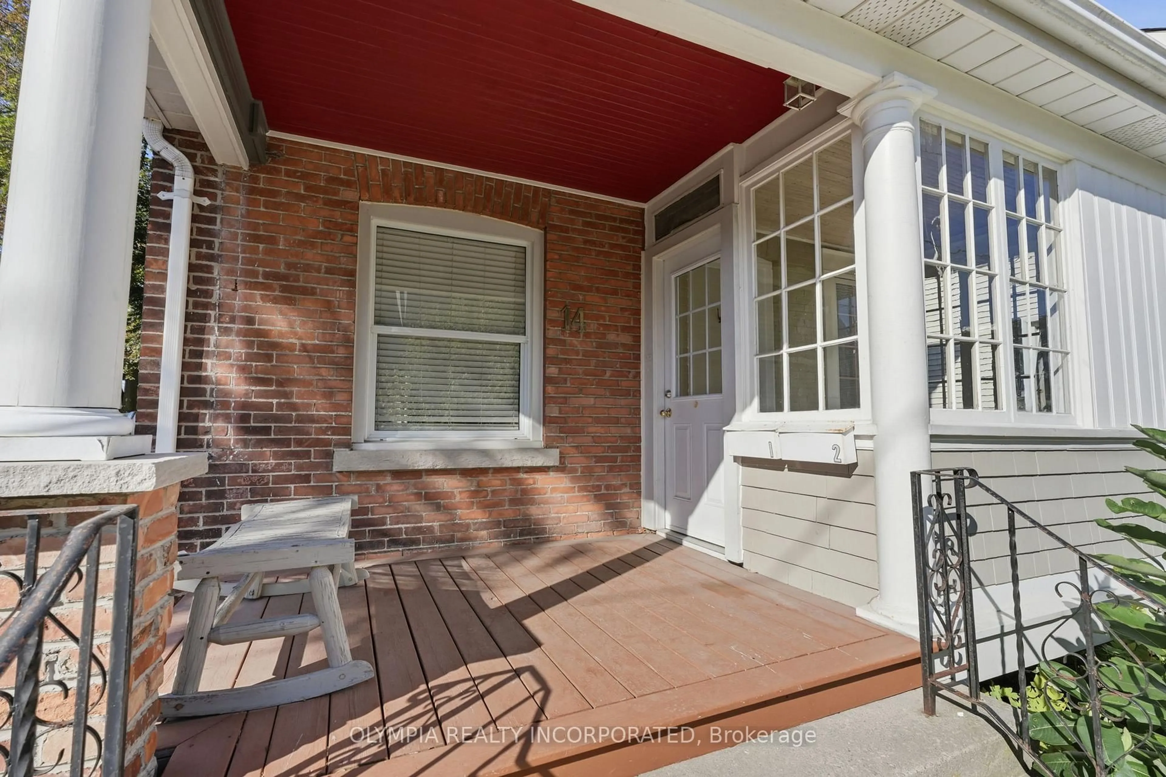 Unknown for 14 Bond St, St. Catharines Ontario L2R 4Z2