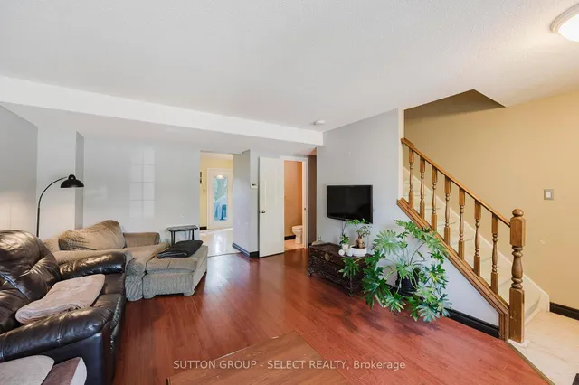 151 Martinet Ave #11, London East 3