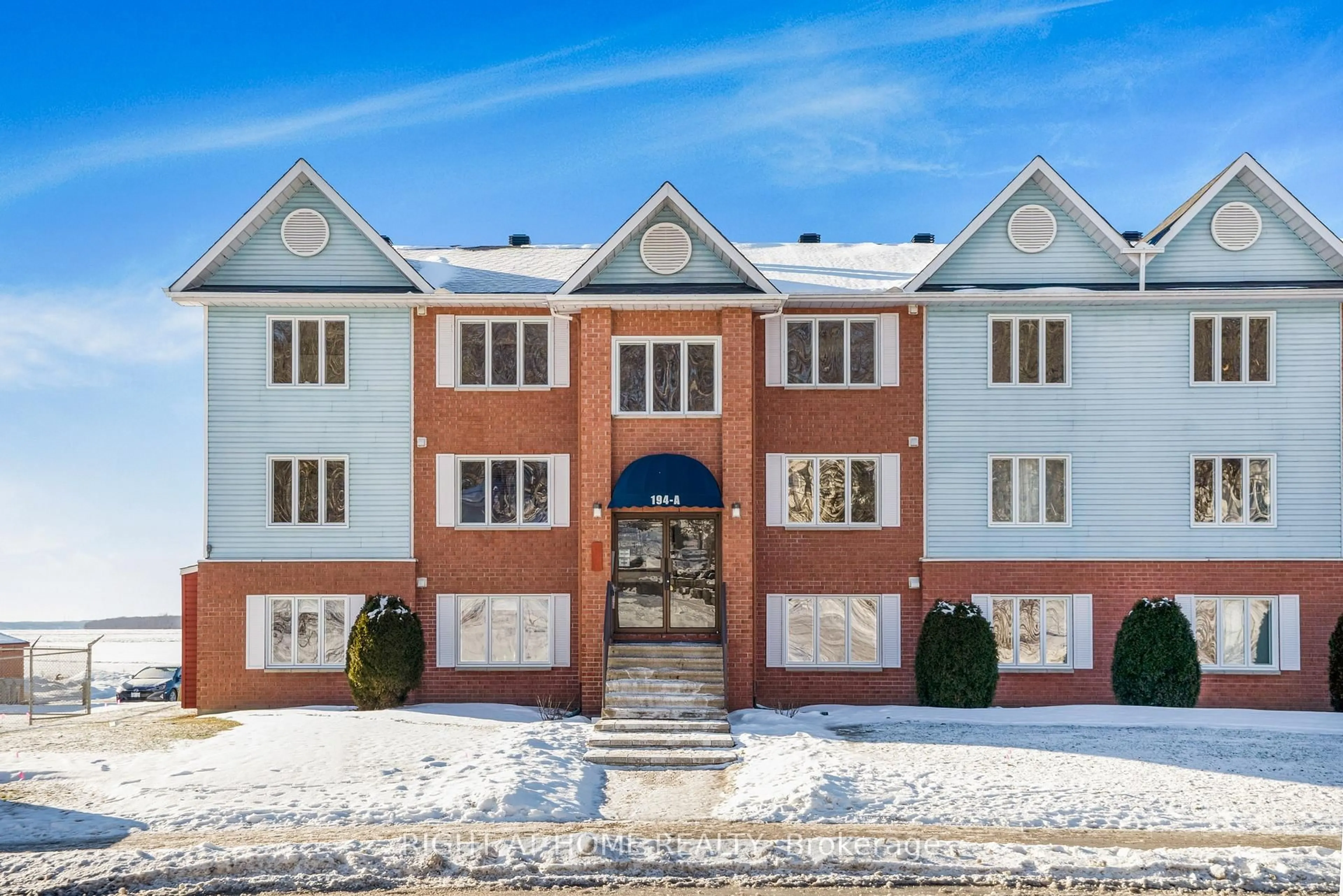 Unknown for 194-A Edwards St #6, Clarence-Rockland Ontario K4K 1H8
