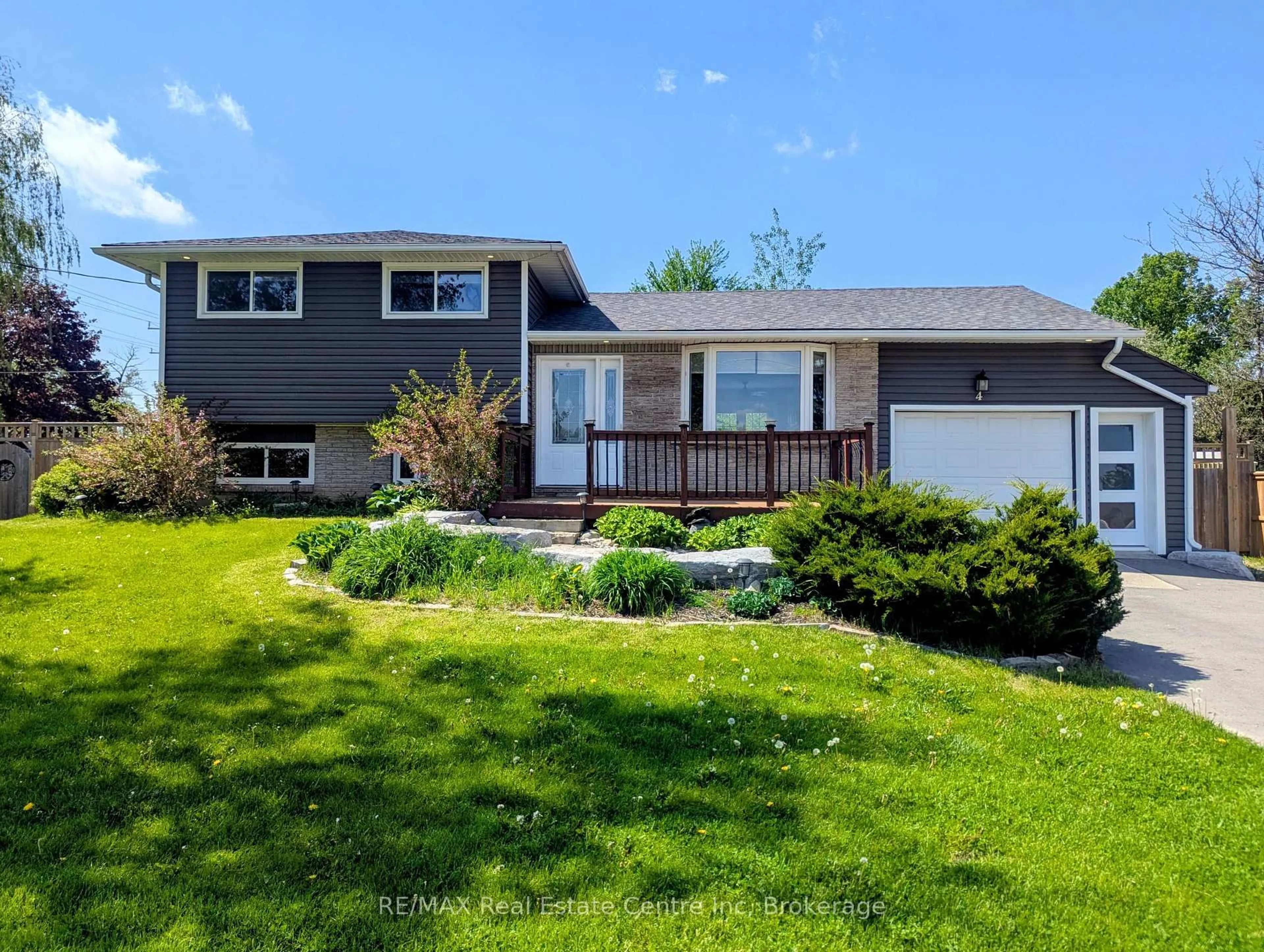 Home with vinyl exterior material, street for 4 First Line, Centre Wellington Ontario N0B 1S0