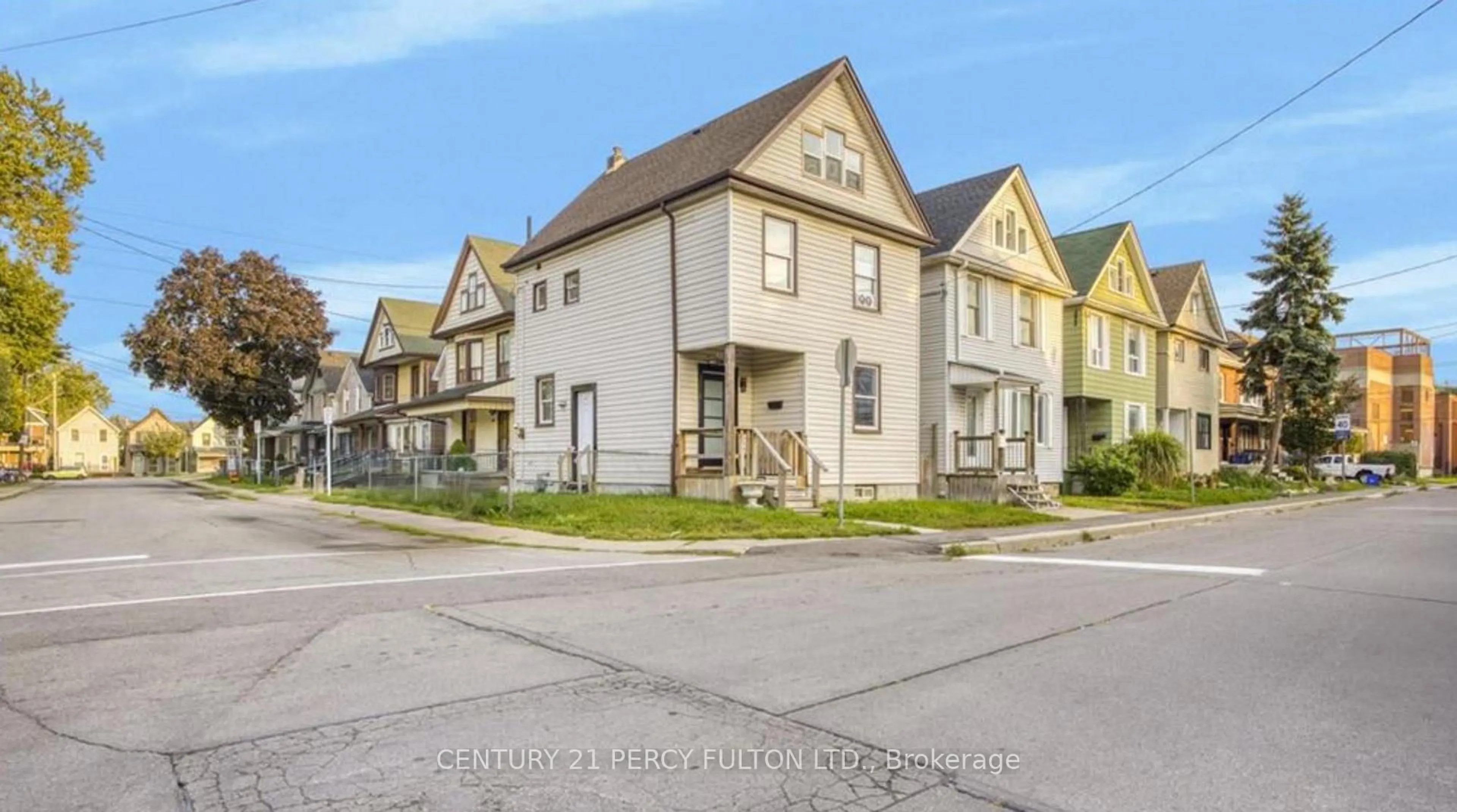 Unknown for 130 Stirton St, Hamilton Ontario L8L 6G2