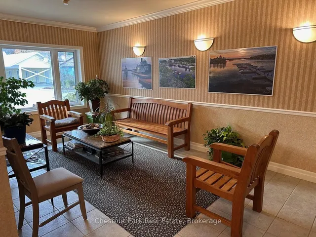 110 Steamship Bay Rd #601, Gravenhurst 3