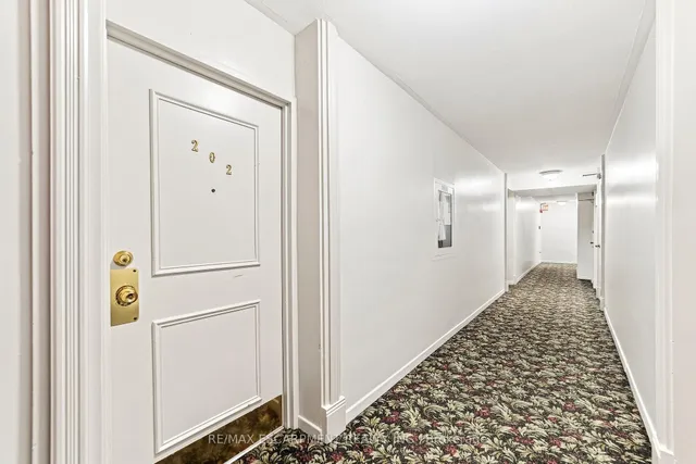 851 Queenston Rd #202, Hamilton 5