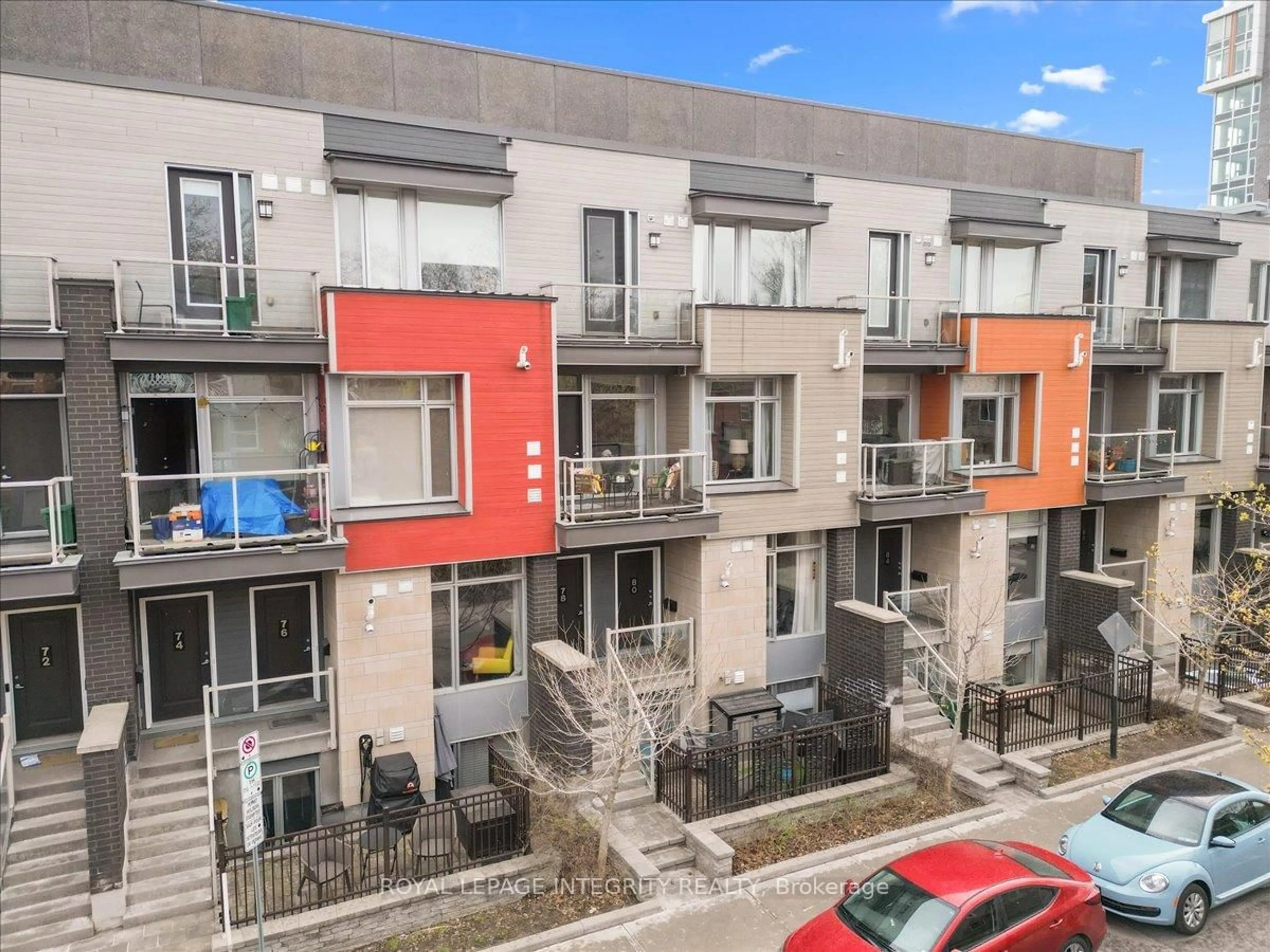 A pic from outside/outdoor area/front of a property/back of a property/a pic from drone, street for 78 Holmwood Ave #9, Ottawa Ontario K1S 2P1