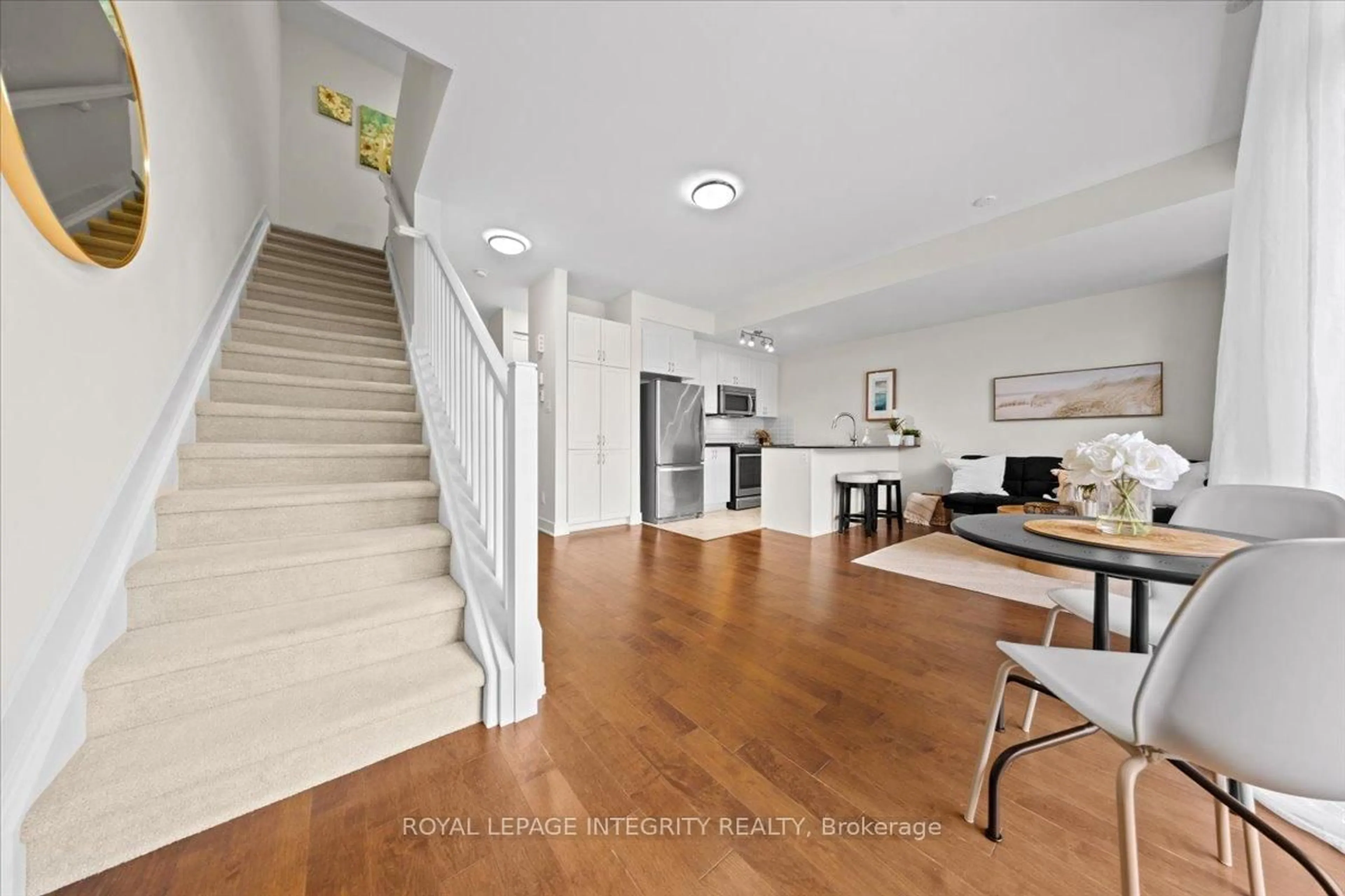 Unknown for 78 Holmwood Ave #9, Ottawa Ontario K1S 2P1