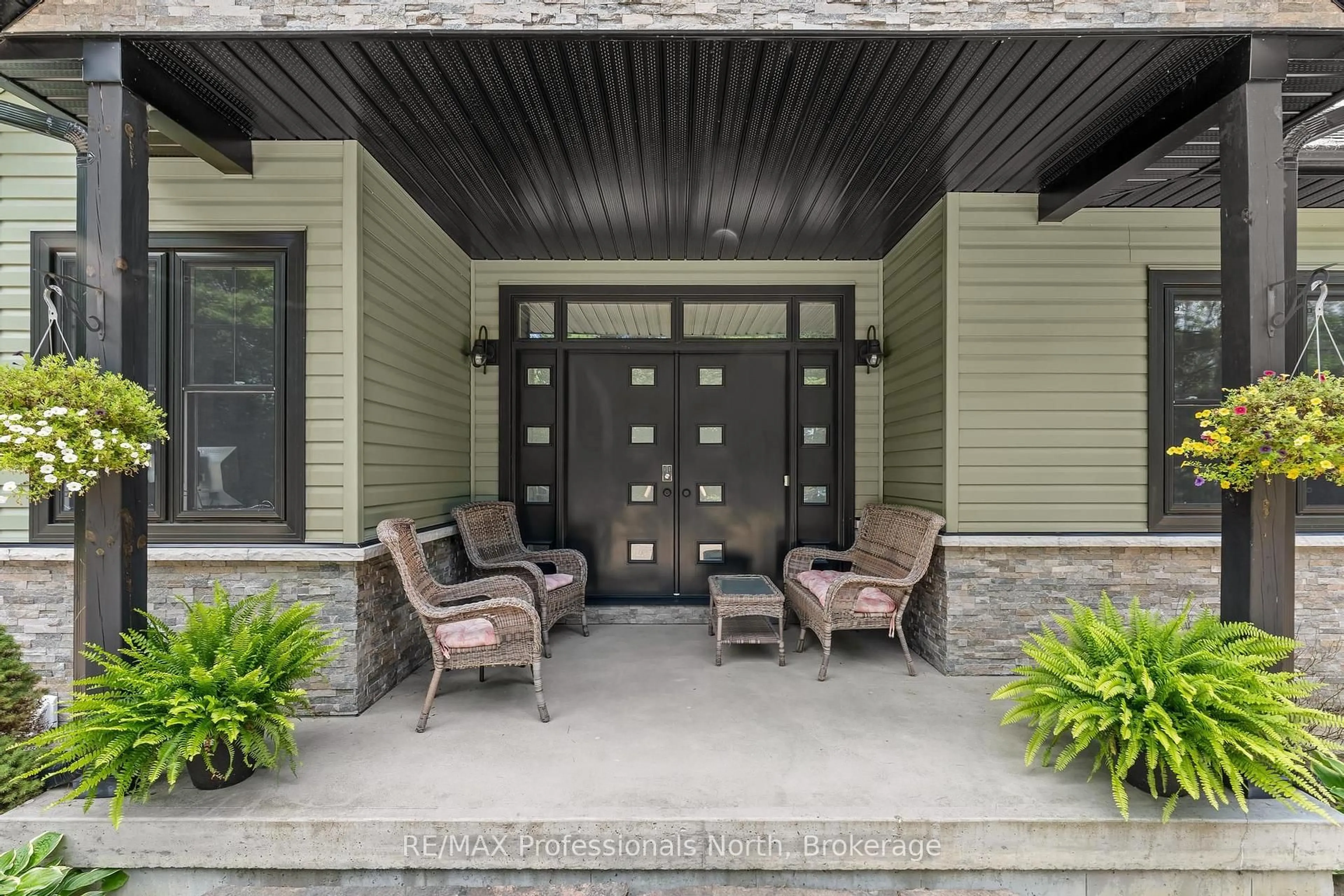 Indoor entryway for 1183 HAMILTON Rd, Minden Hills Ontario K0M 2K0