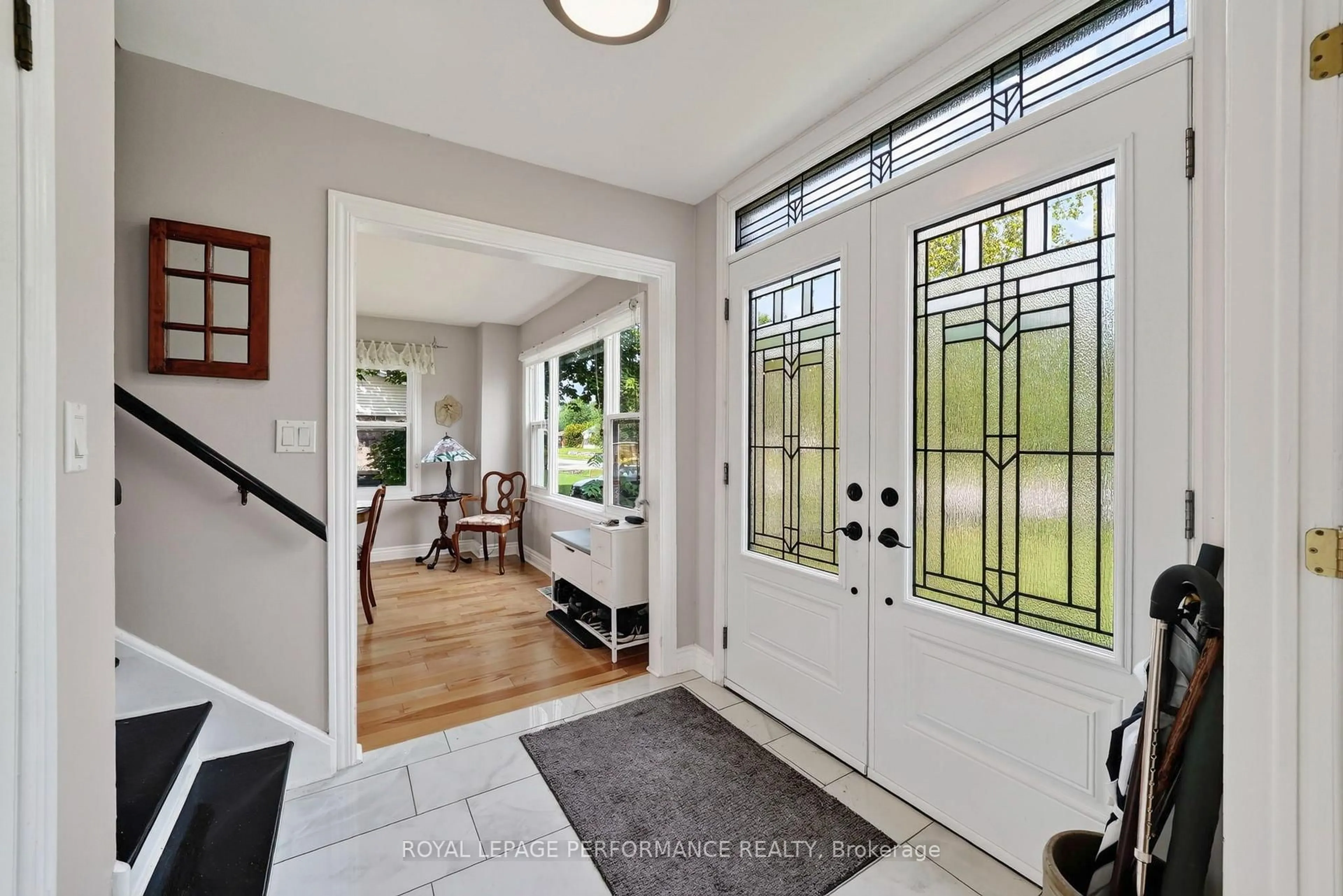Indoor entryway for 50 St Lawrence St, South Stormont Ontario K0C 1M0
