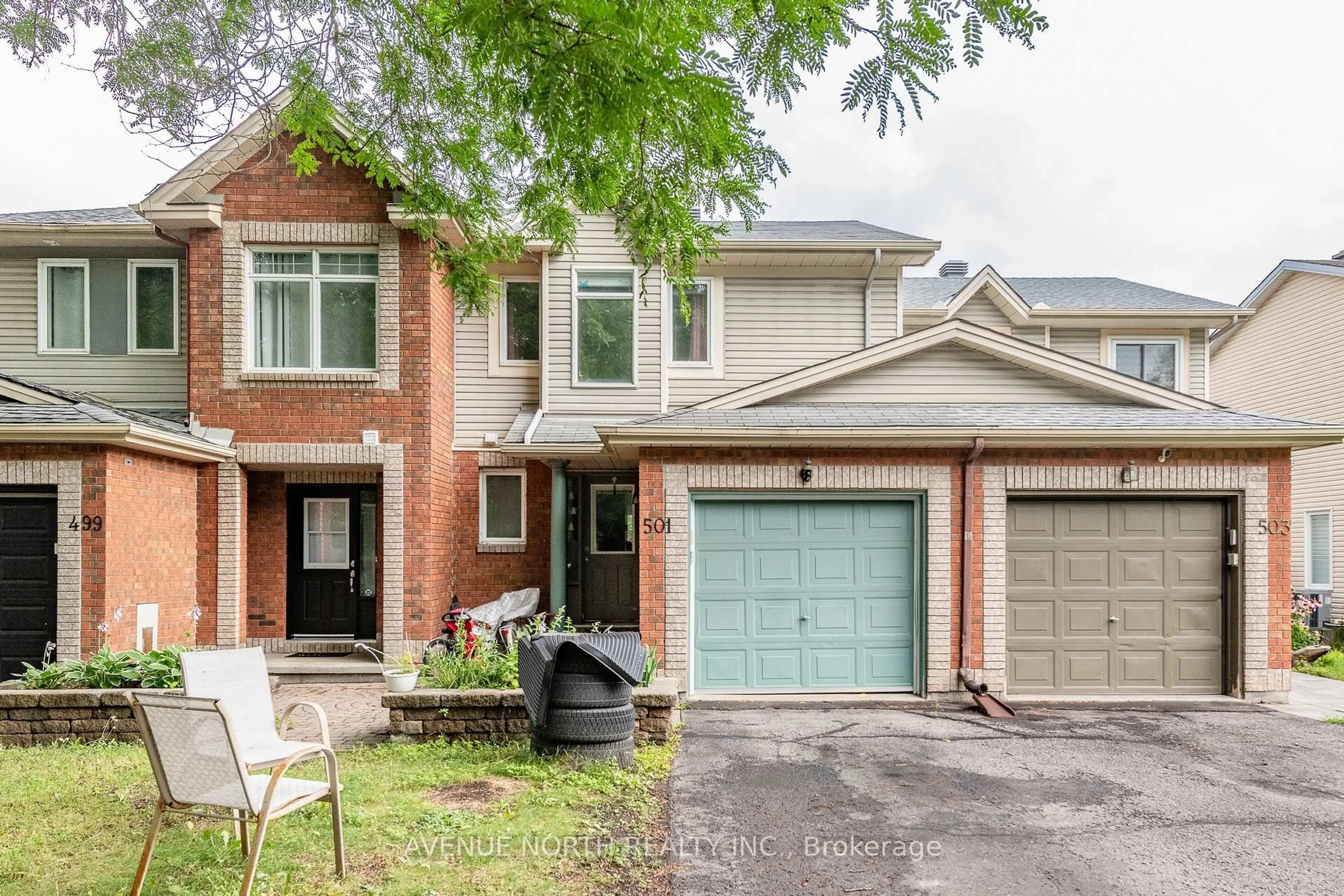 Home with brick exterior material, street for 501 Lawler Cres, Ottawa Ontario K4A 3Y4