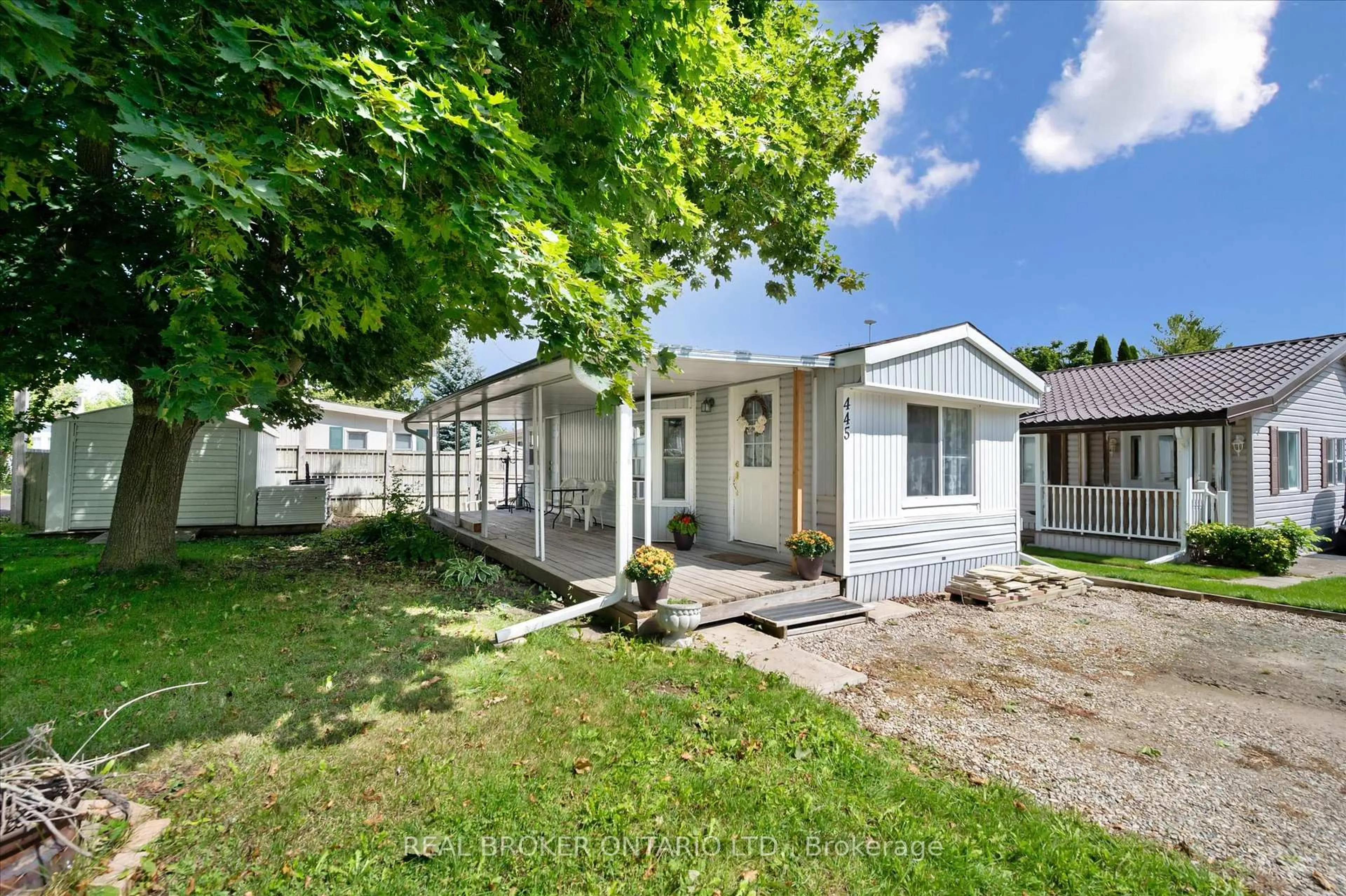 Home with vinyl exterior material, street for 445 Pine Pass, Centre Wellington Ontario N1M 2W5