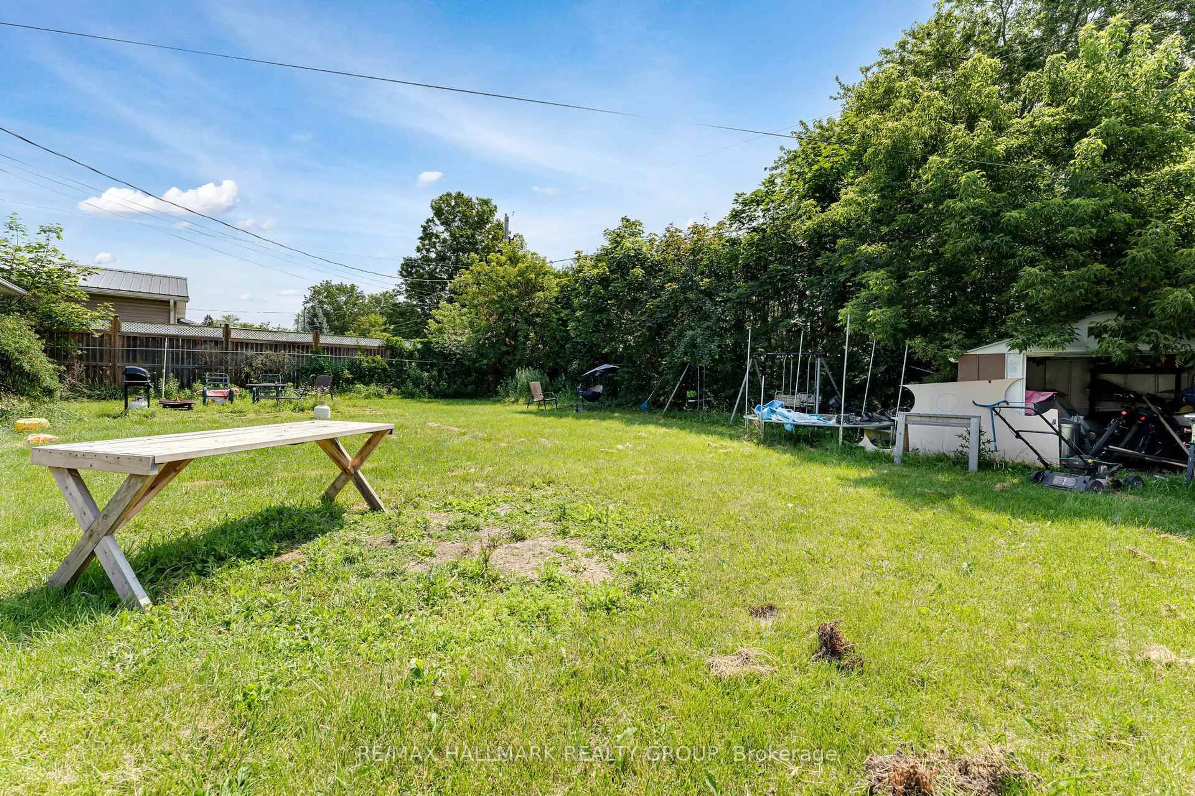 A pic from outside/outdoor area/front of a property/back of a property/a pic from drone, unknown for 75 Briscoe St, Loyalist Ontario K7N 1G2